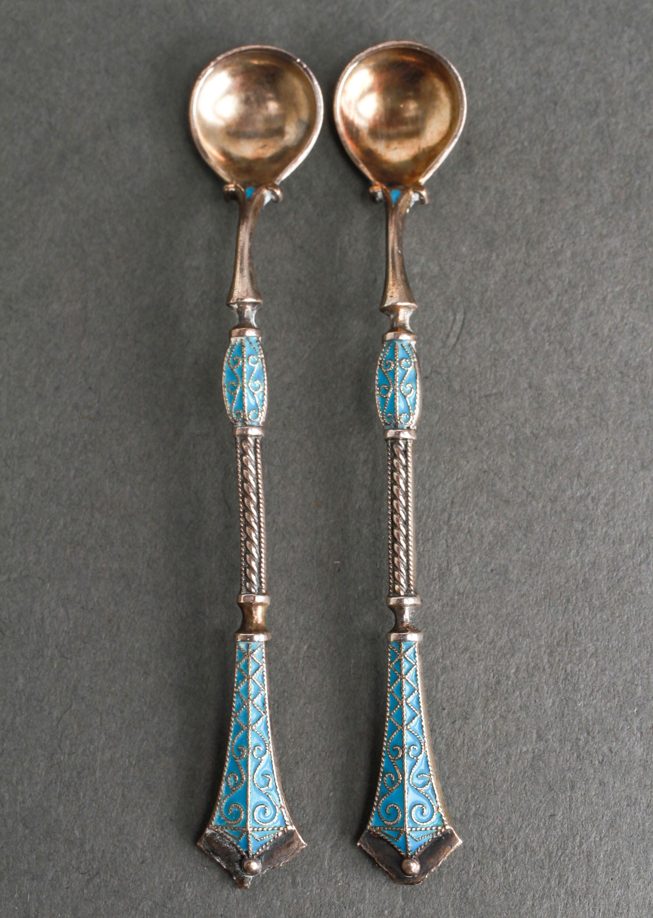 Asprey English Hardstone Salts and Spoons In Good Condition In New York, NY