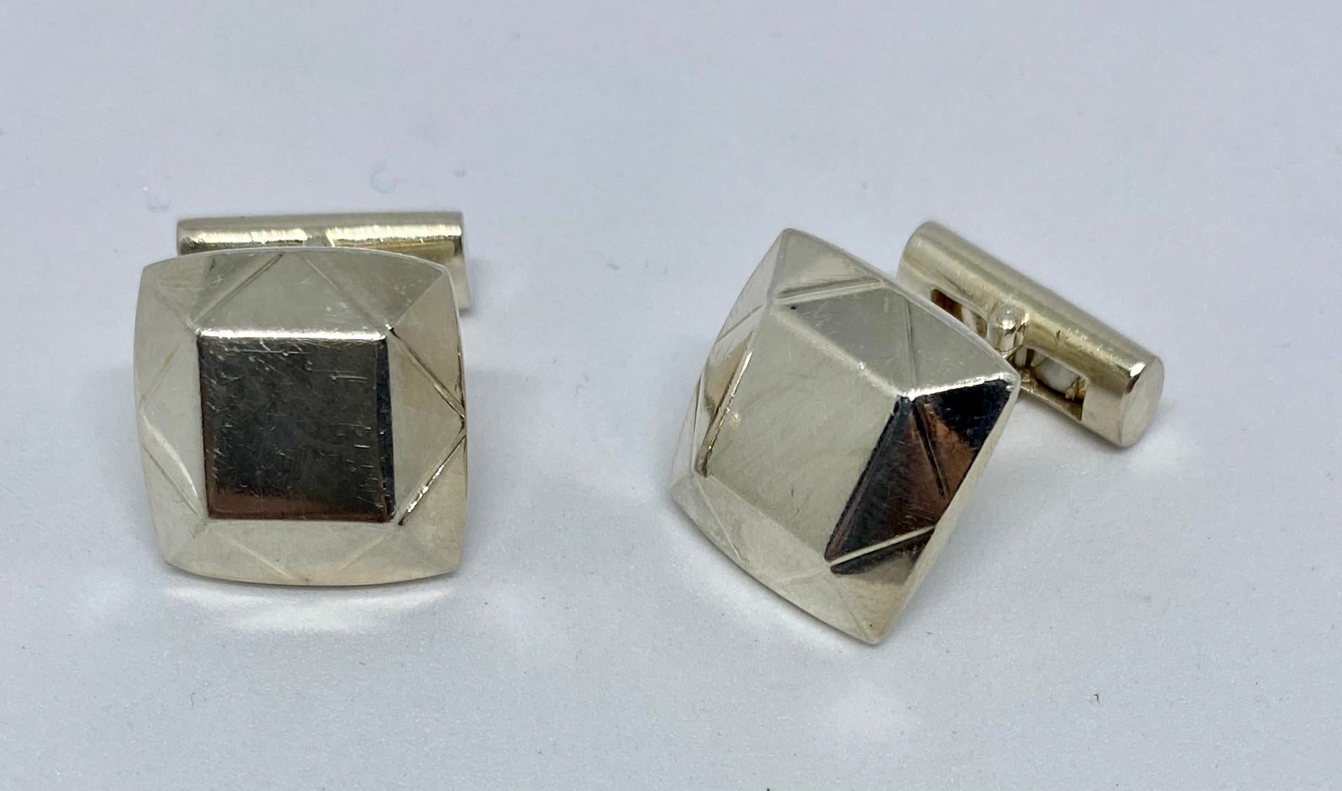 Contemporain Asprey Boutons de manchette géométriques en argent sterling en vente