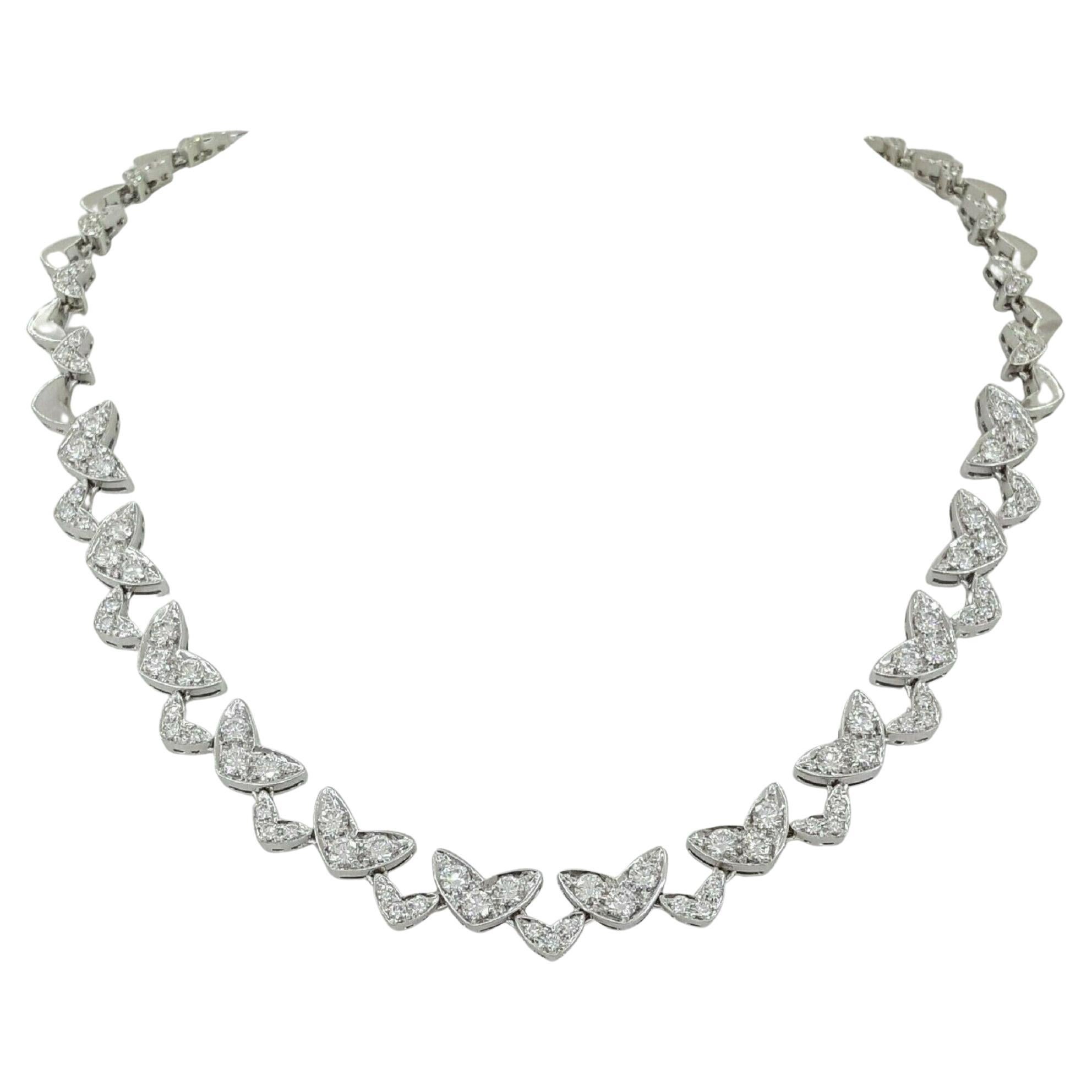 Asprey 18K White Gold 6.9 ct Round Brilliant Cut Diamond Chevron Shaped Links Necklace – 15