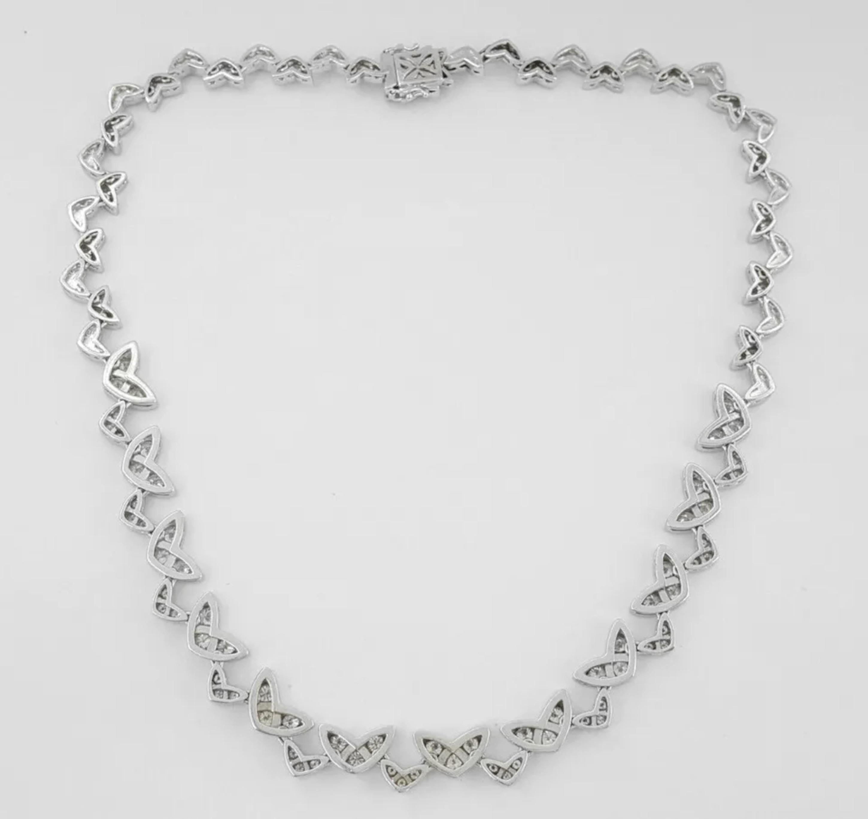 Modern Asprey London 18K White Gold 6.9 ct Round Brilliant Cut Diamond Chevron Necklace For Sale