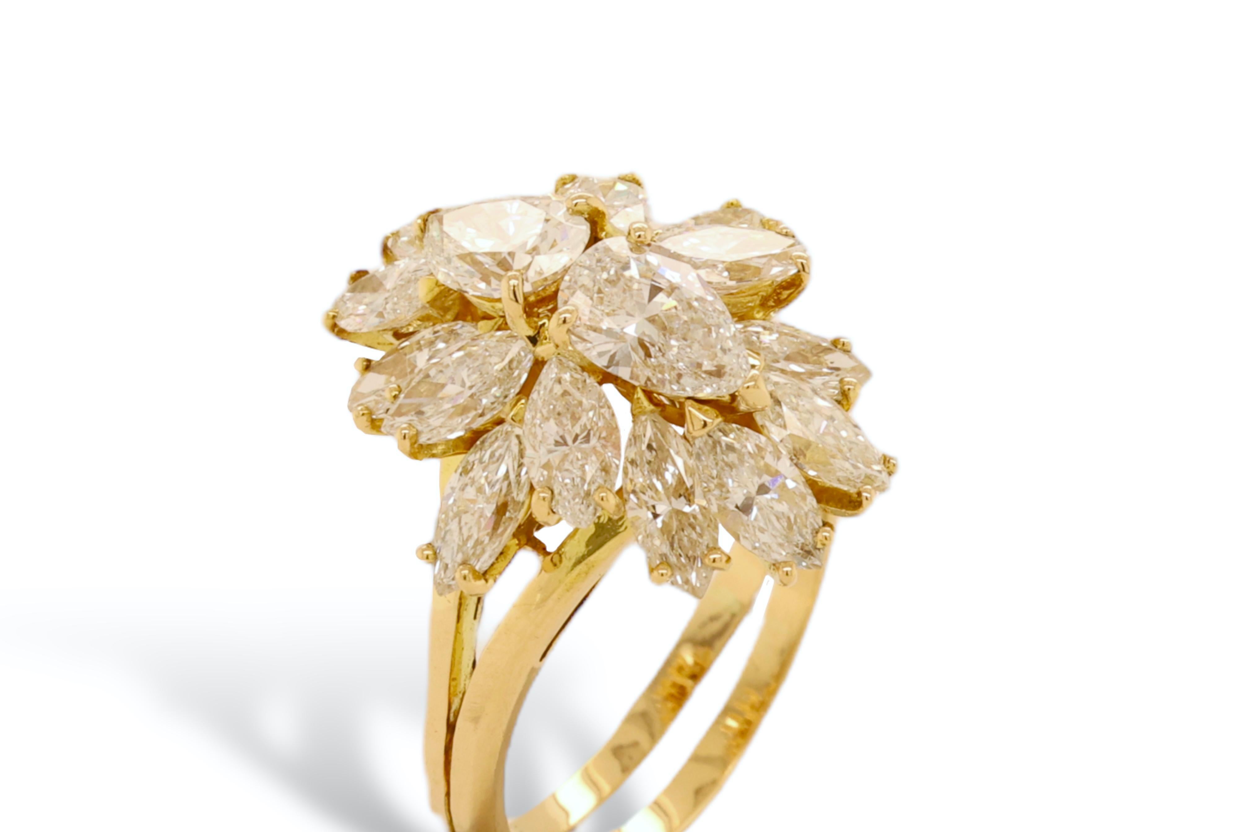 Asprey London 18kt. Yellow Gold Ring With 3.23 ct. Pear & Marquise Cut Diamonds For Sale 5
