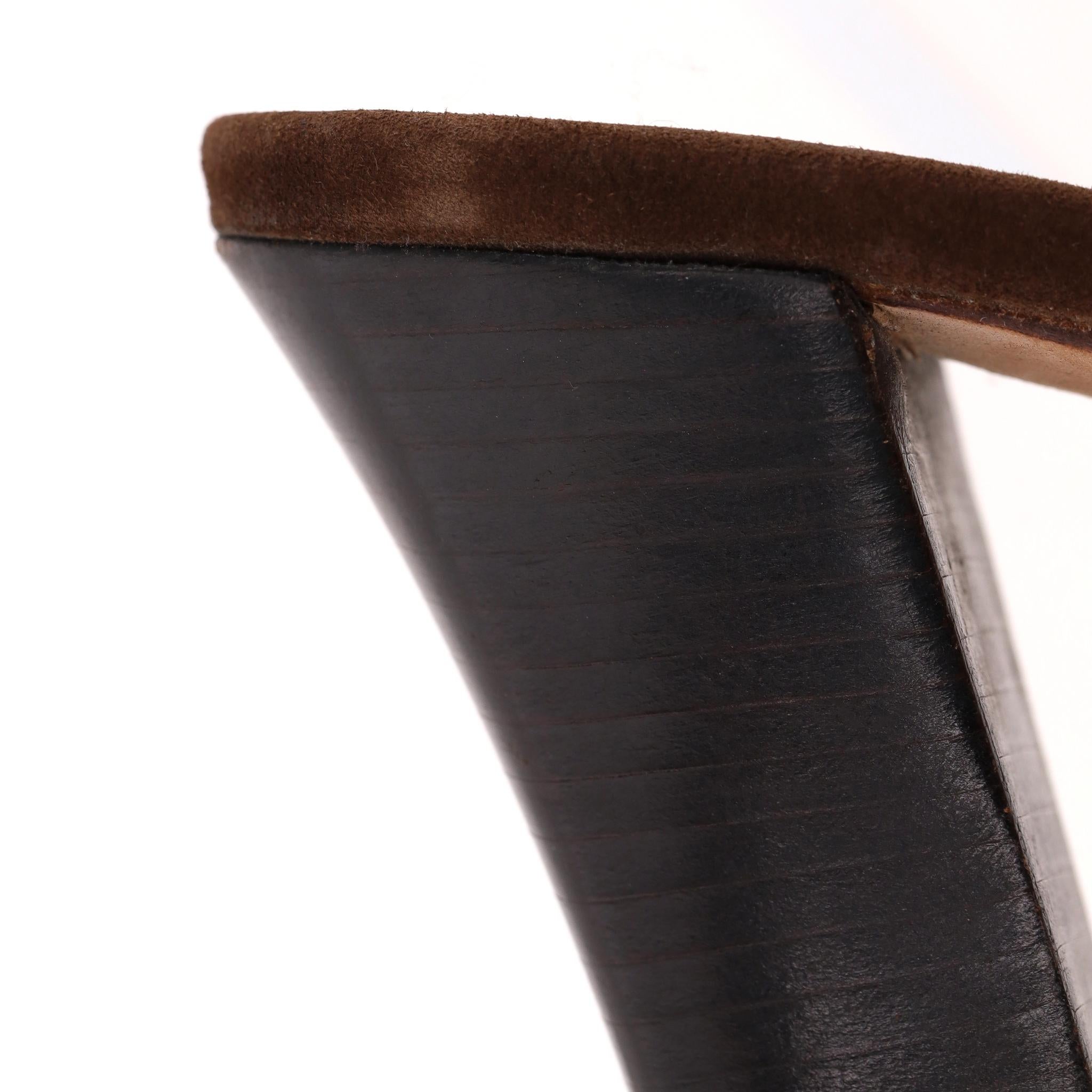 Asprey London - Sandales en daim à boucle en vente 7