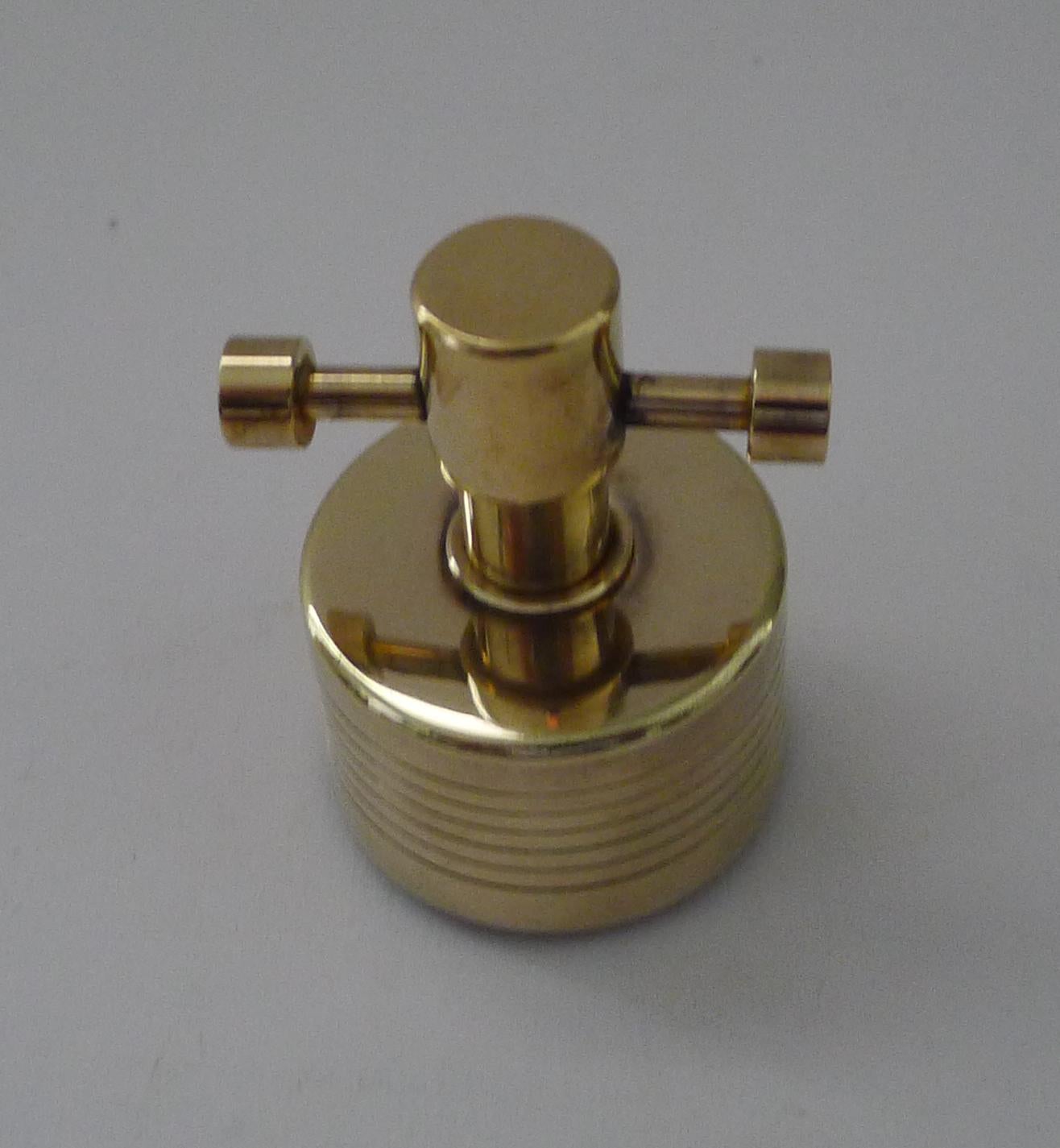 Asprey, London - Sello para botella de vino/champán chapado en oro fino siglo XX en venta