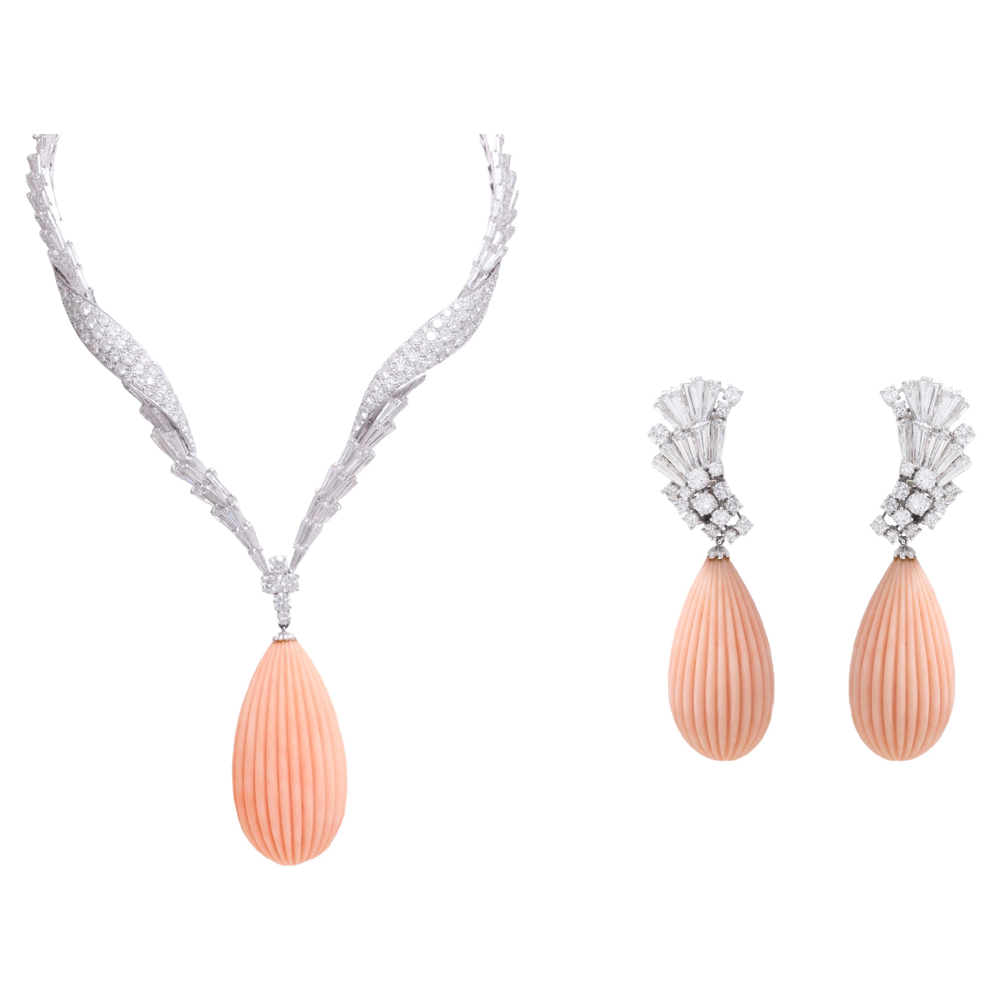 Asprey London Set Necklace & Earrings Coral&Diamond, Gübelin, Estate Sultan Oman For Sale