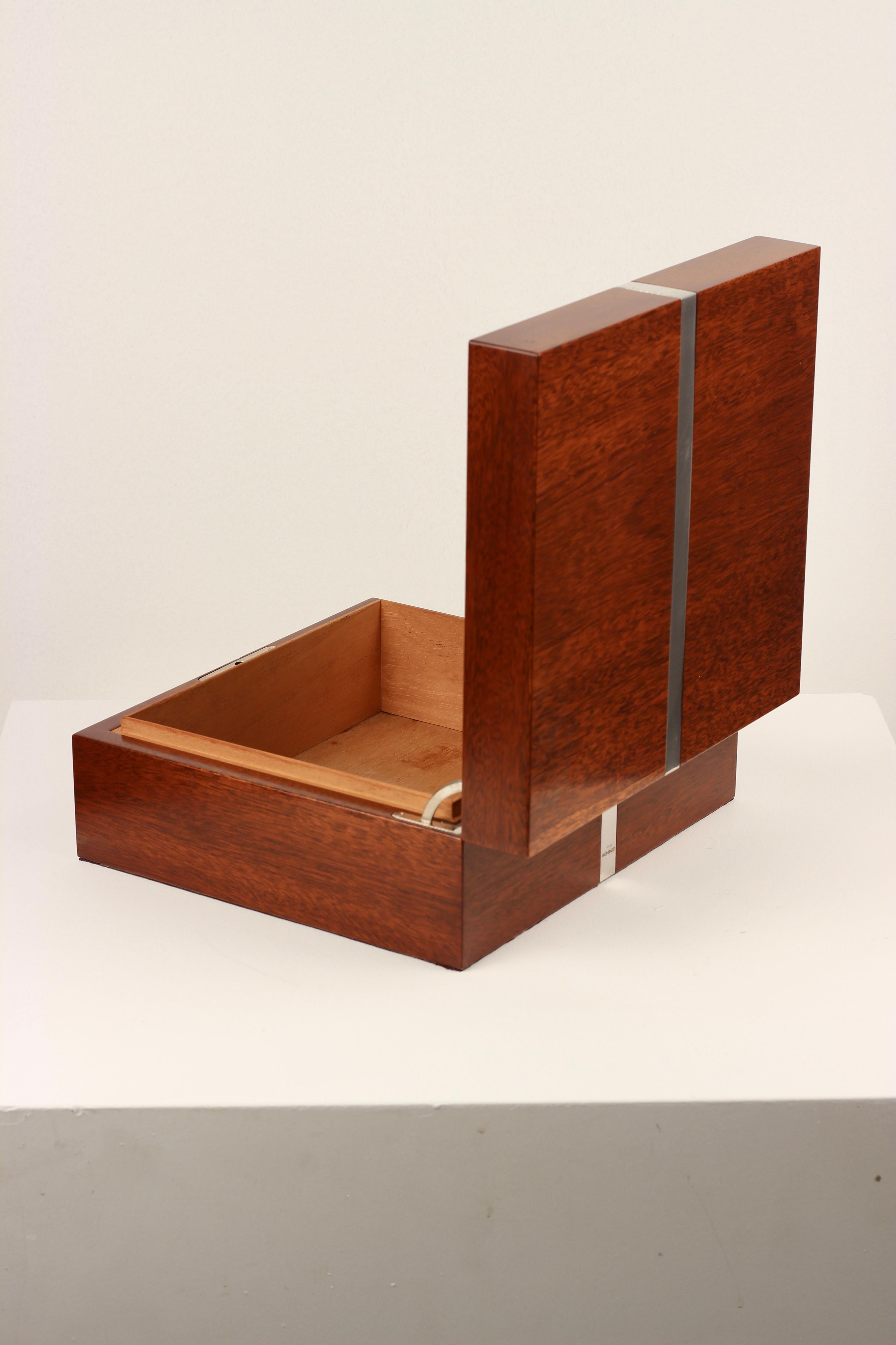 Asprey London Silver-Banded Rosewood Humidor with key and Hygrometer 2005 For Sale 3