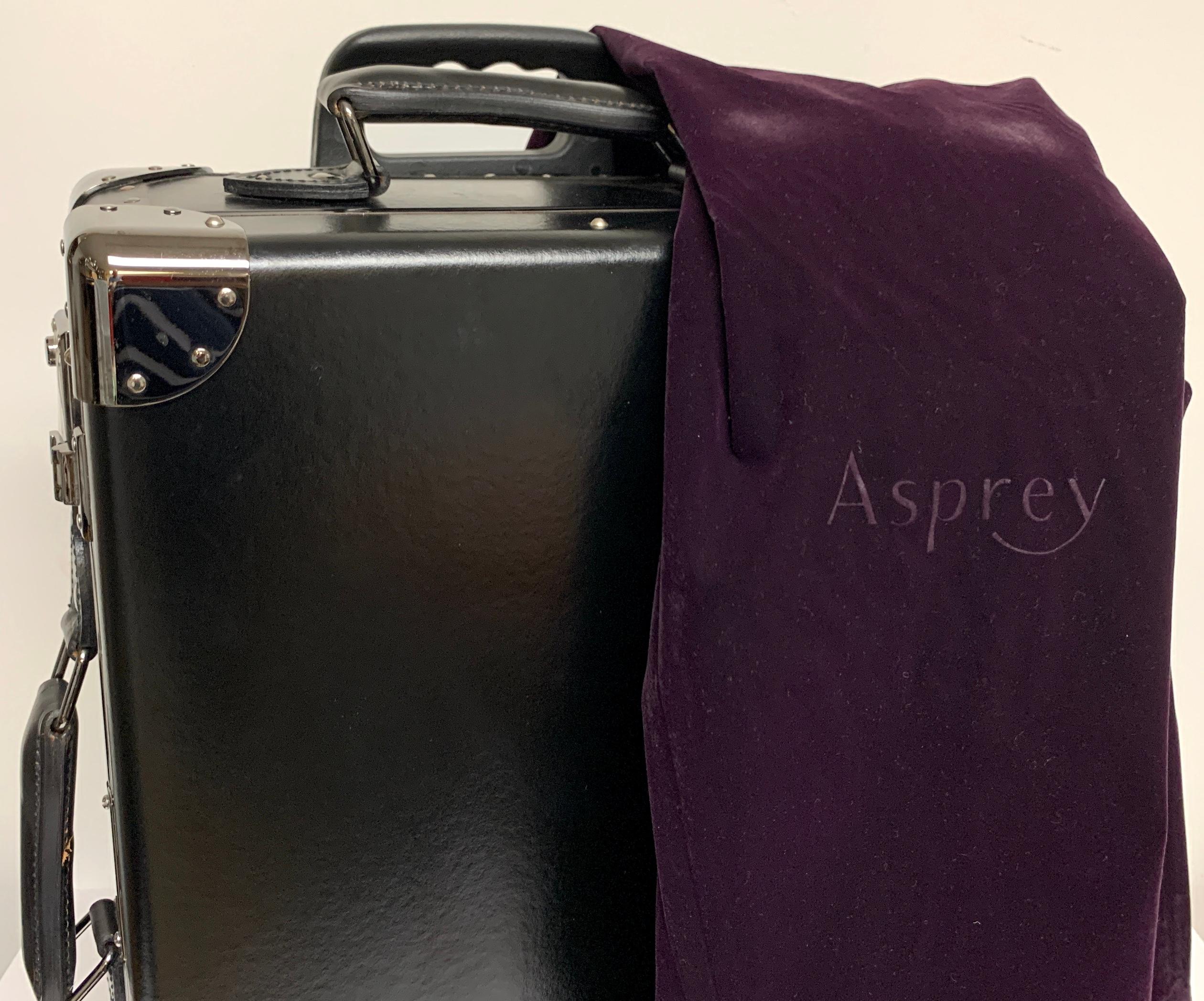 The Asprey Londoner Trolley, Taille : 18
