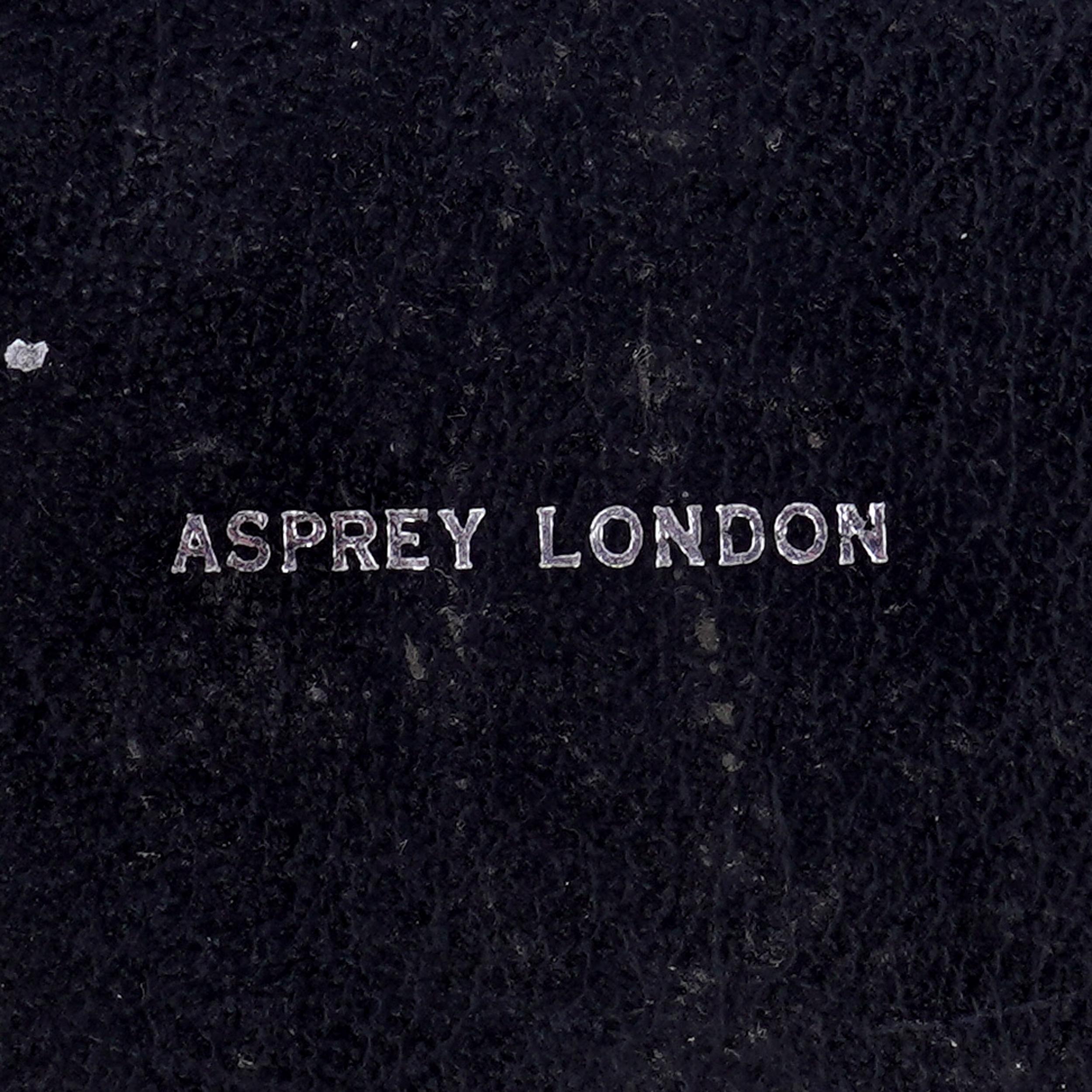 Paire de figurines d'Asprey en argent massif chevauchant ou chevauchant sur socle en marbre, Londres, 1977 en vente 1