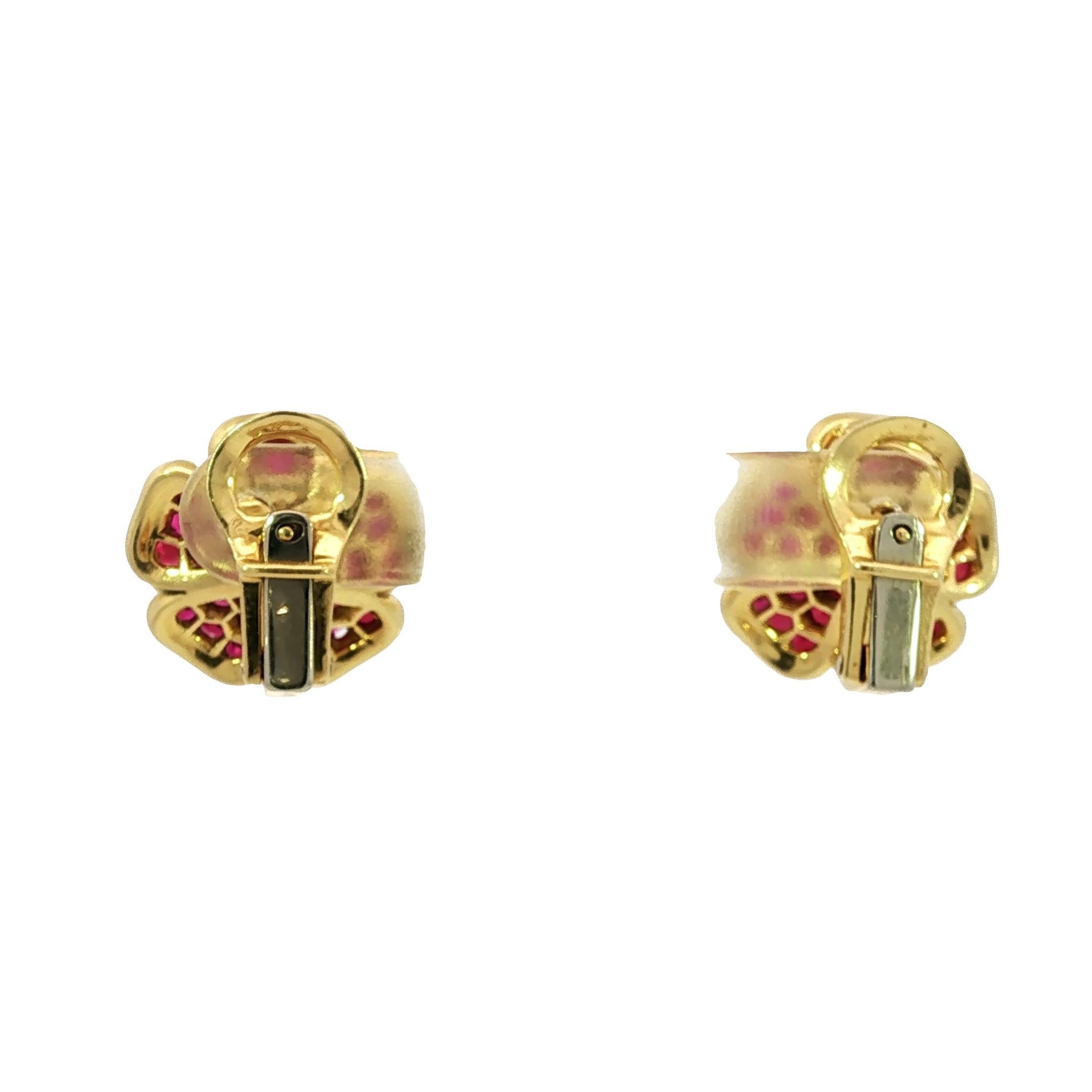 Donna Orecchini Asprey con diamanti e rubini Motivo floreale in oro giallo 18 carati ~2.43ctw in vendita
