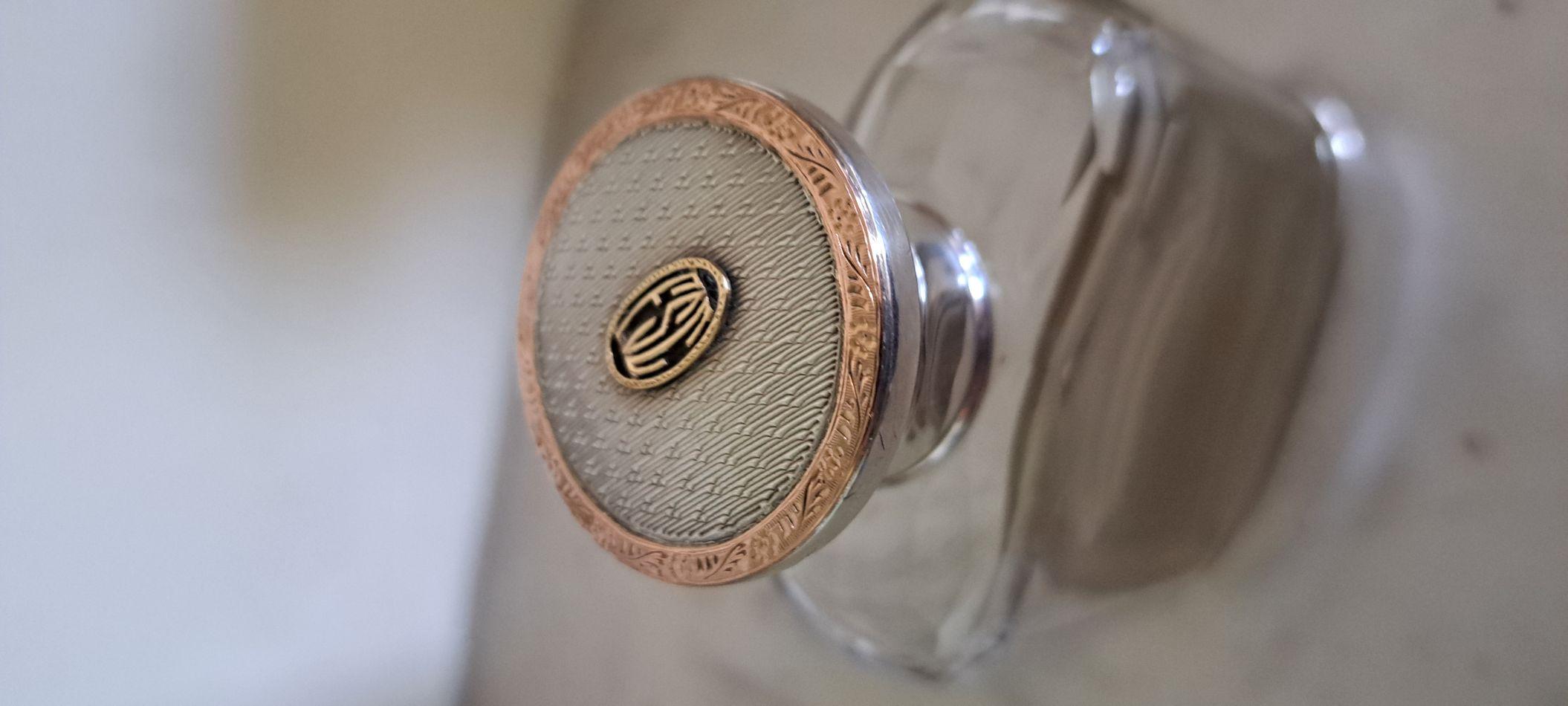 Inglese Asprey  Fiaschetta in argento e oro, Chester  1912 in vendita