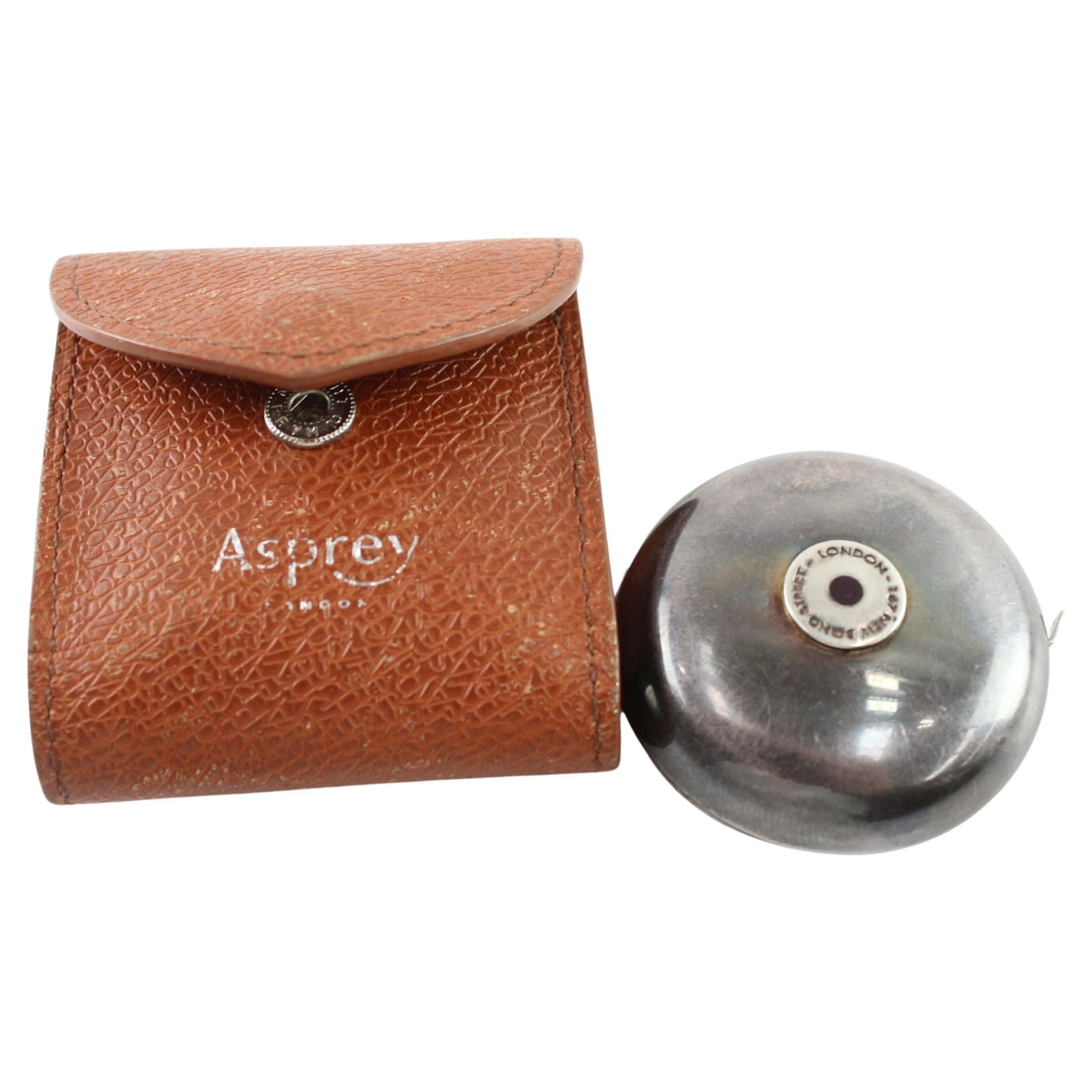 Asprey Silver Taschenbandmaß mit Lederetui im Angebot
