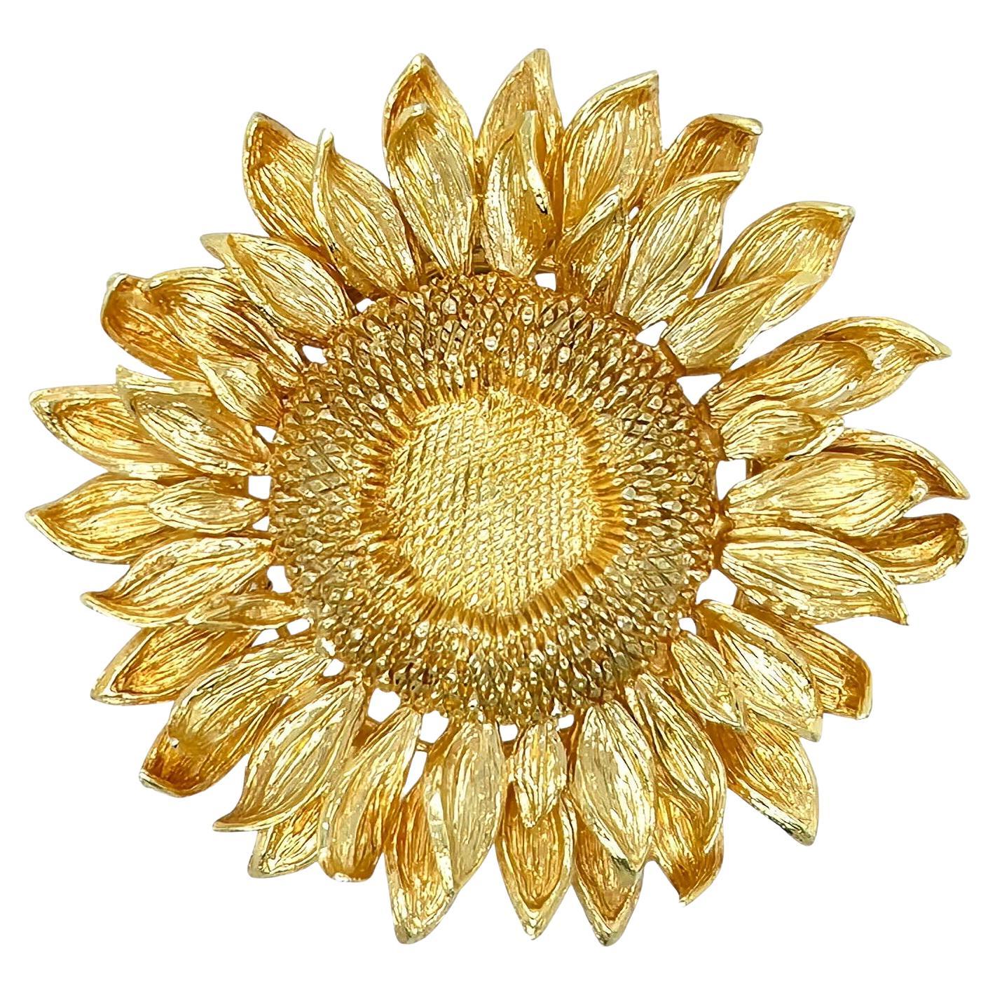 ASPREY Textured Sunflower Gold Brooch