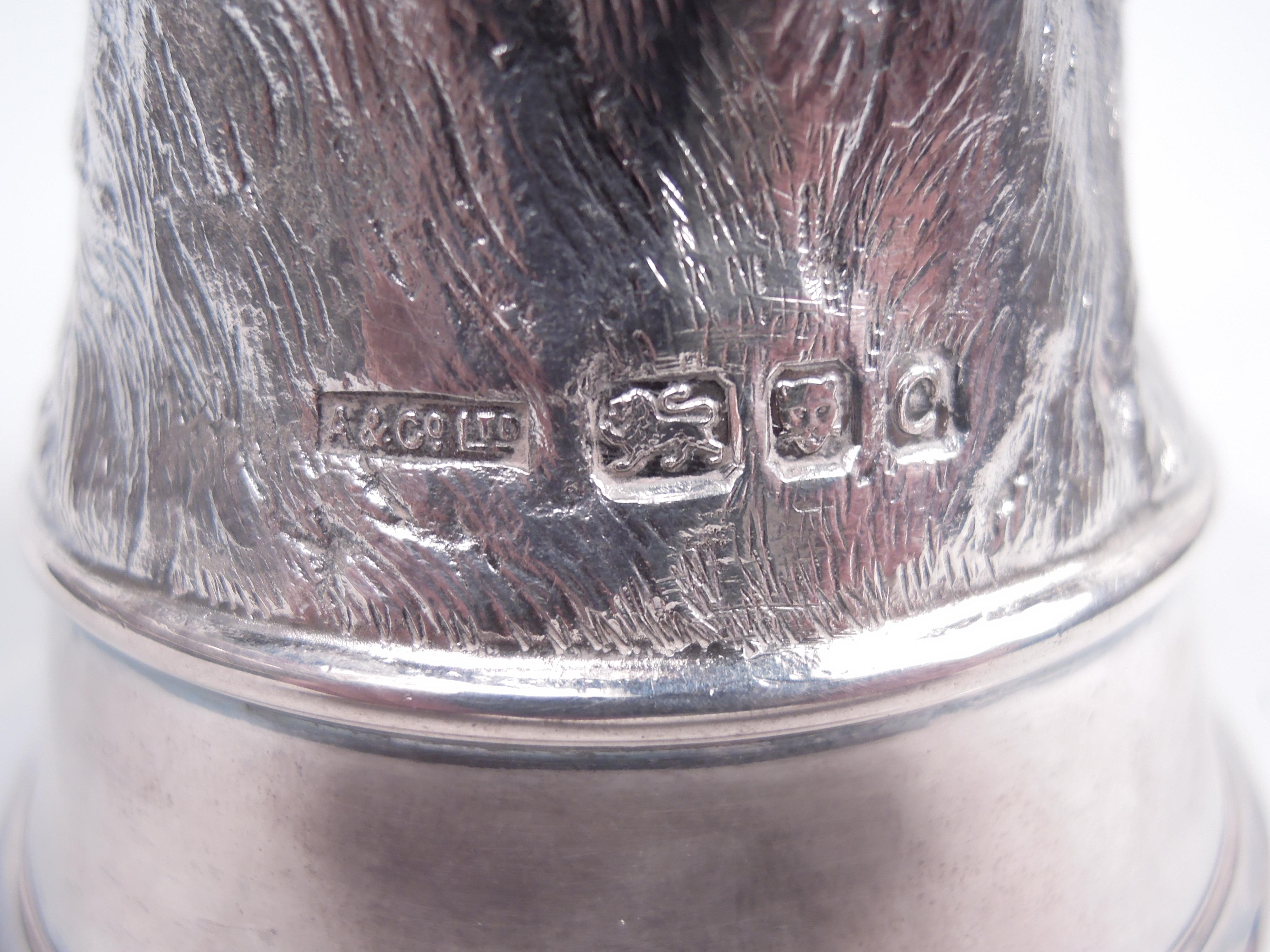 Mid-20th Century Asprey Traditional Sterling Silver Hound Dog Stirrup Cup, 1958