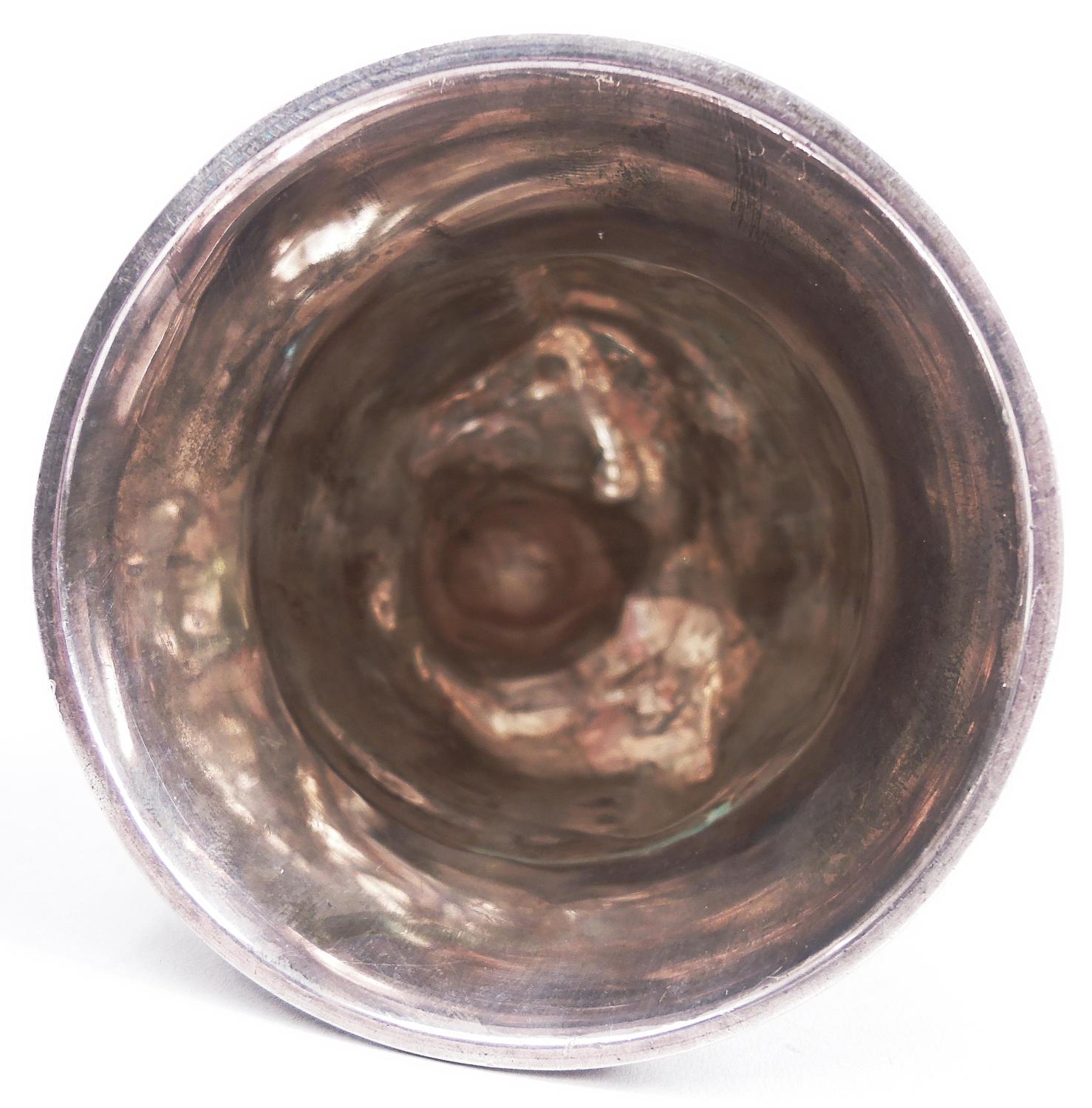 Asprey Traditional Thatcher-Era Sterling Silver Fox Stirrup Cup, 1988 In condizioni buone in vendita a New York, NY