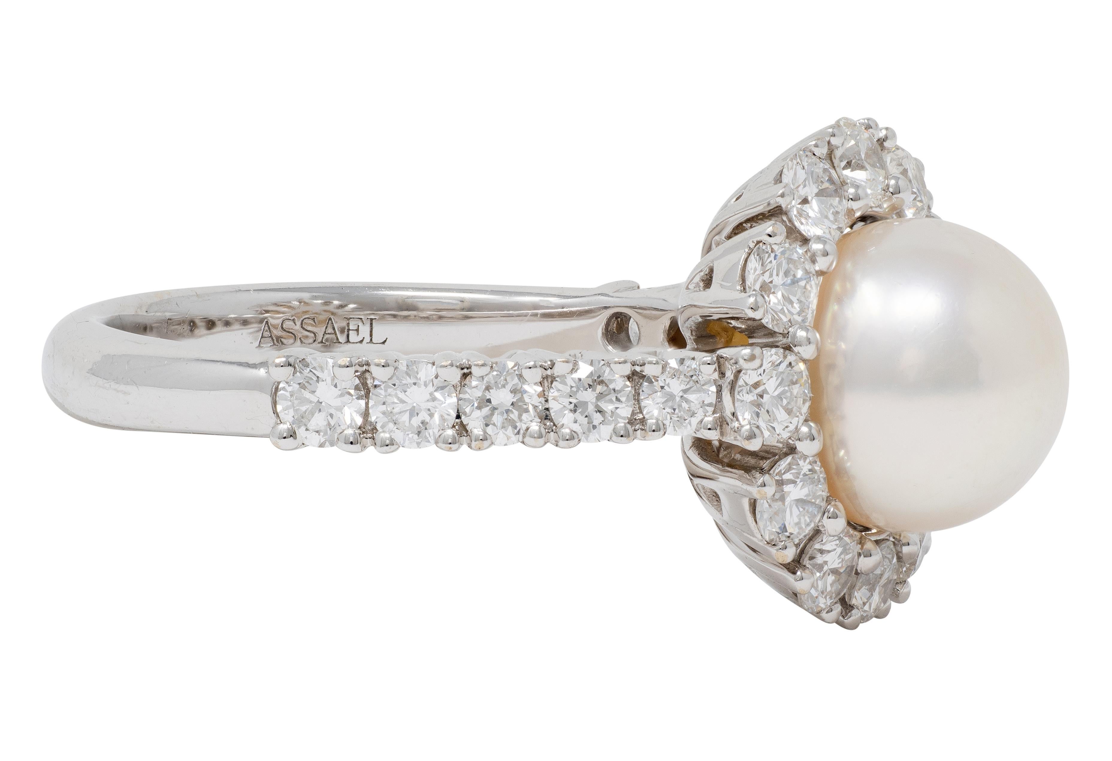 Moderno Anello aureola in oro 18K con diamante e perla dei mari del sud di 1,04 CTW di Assael Contemporary in vendita