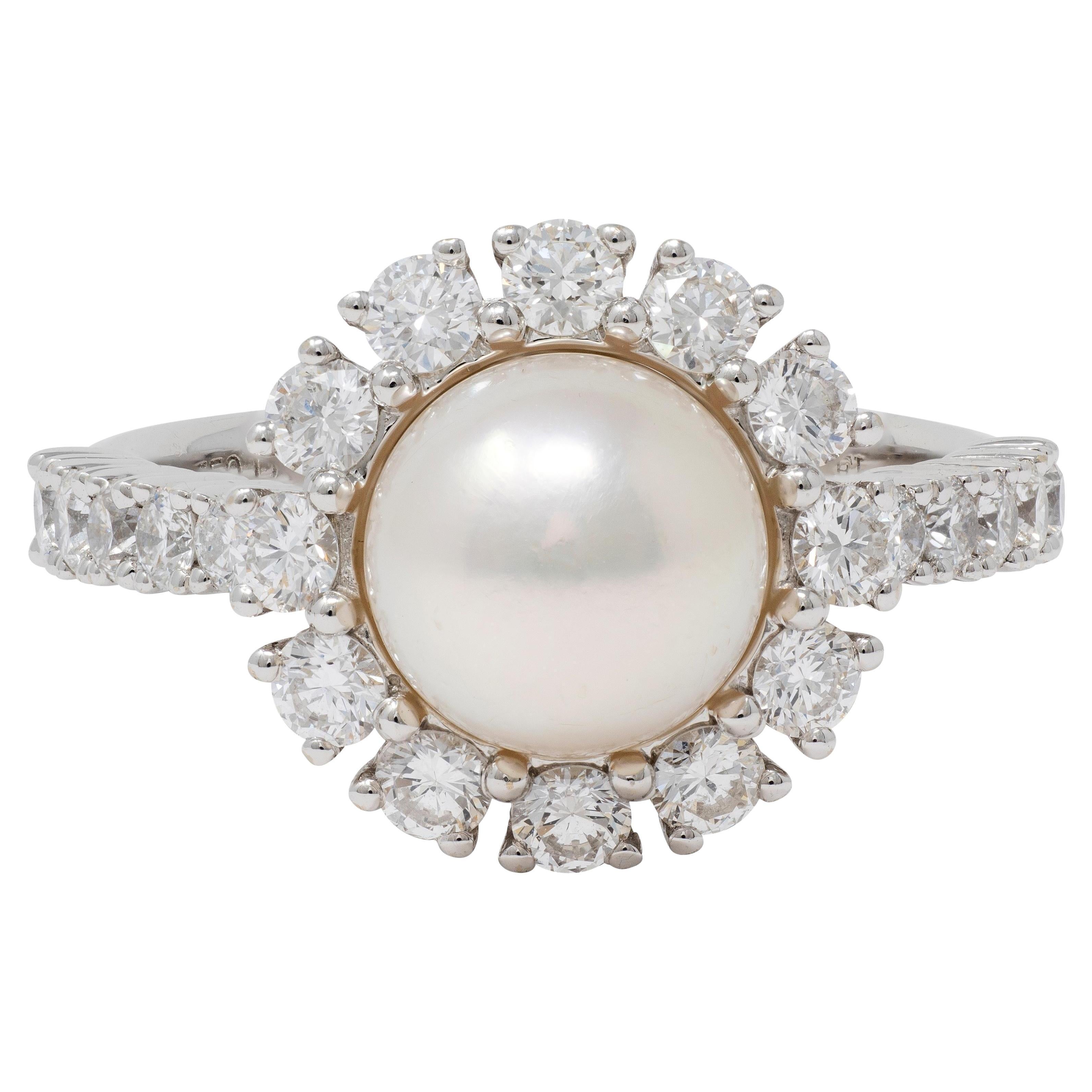Anello aureola in oro 18K con diamante e perla dei mari del sud di 1,04 CTW di Assael Contemporary in vendita