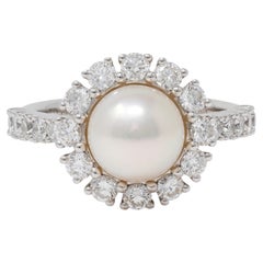 Assael Contemporary 1.04 CTW Diamond South Sea Pearl 18K Gold Halo Ring Assael Contemporary 1.04 CTW Diamond South Sea Pearl 18K Gold Halo Ring