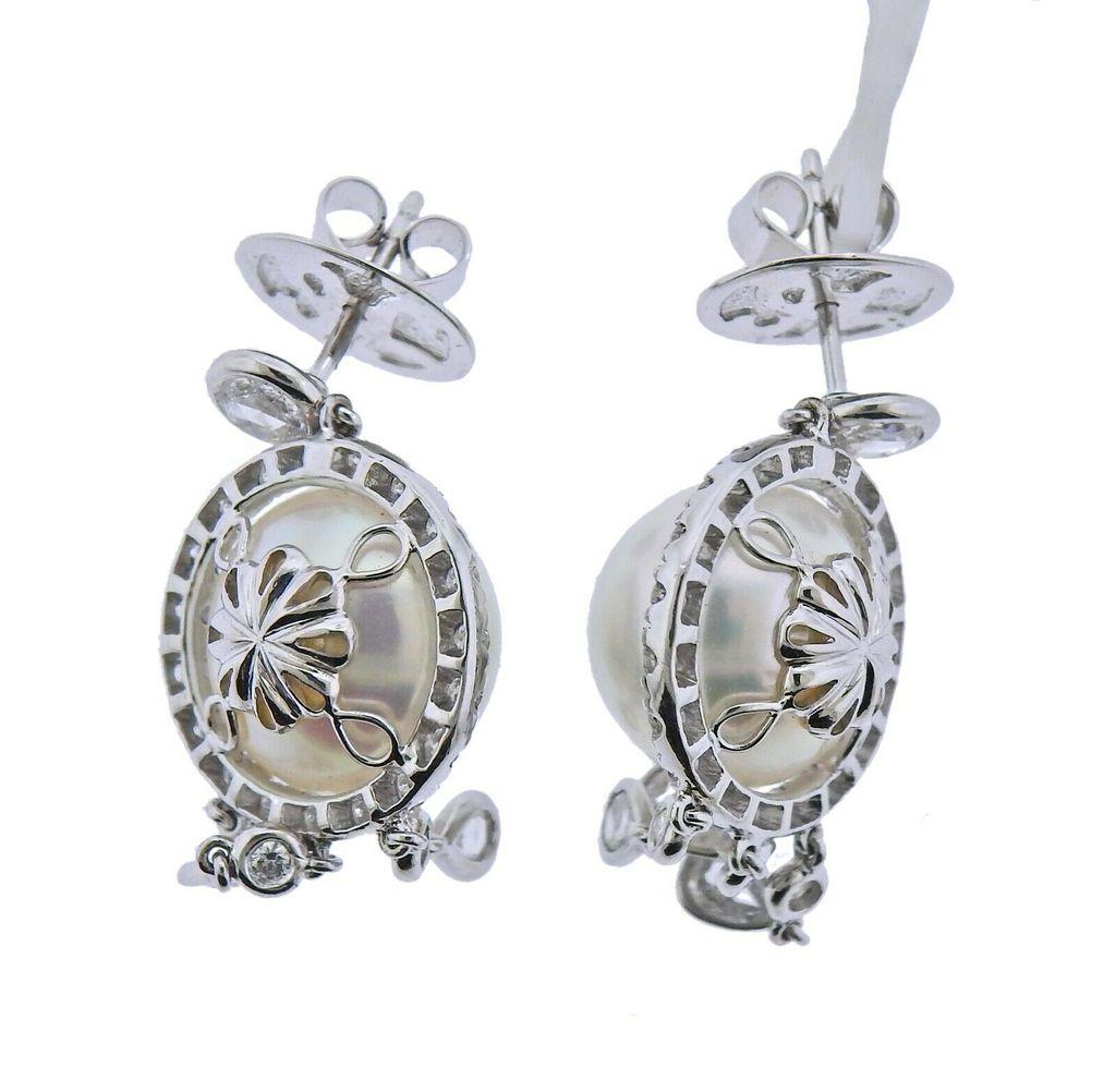 Round Cut Assael Diamond South Sea Pearl Gold Drop Earrings For Sale