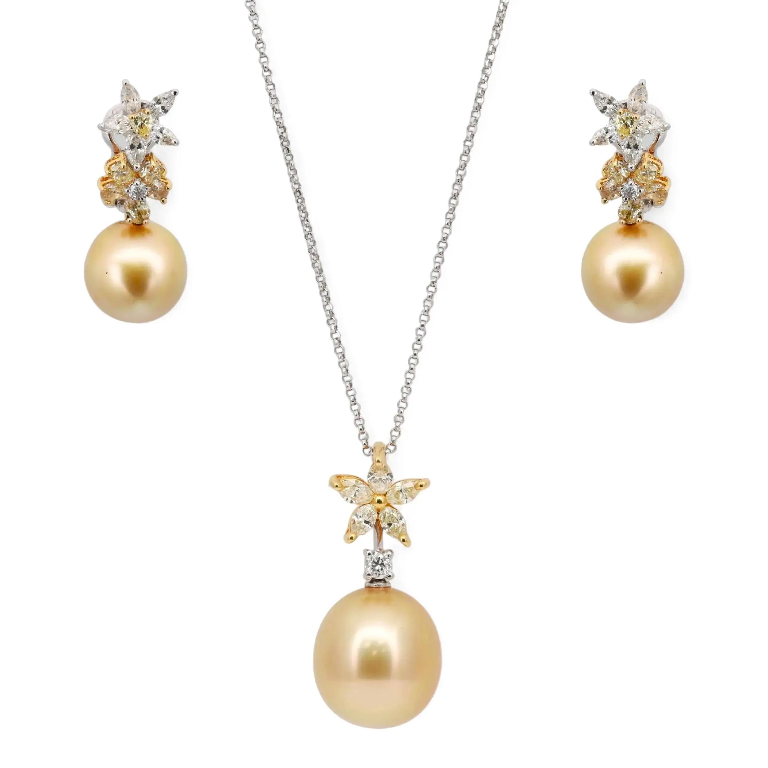 Assael - Collier et boucles d'oreilles avec pendentifs en perles des mers du Sud et diamants - Or 18K en vente