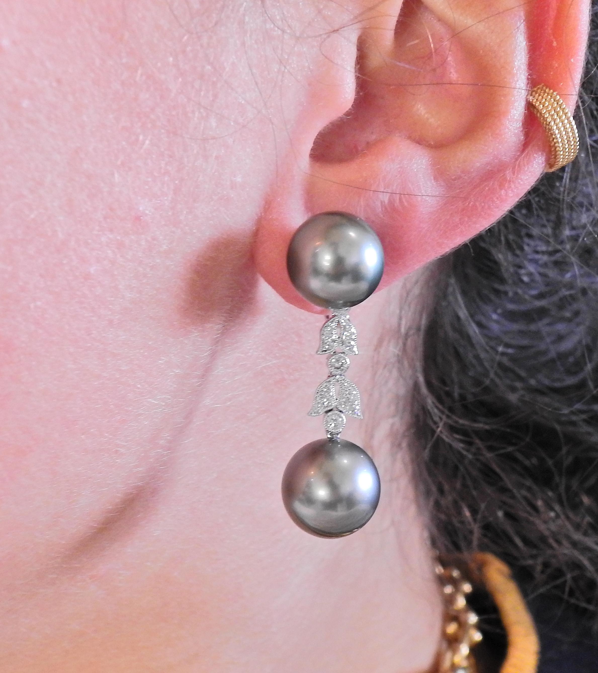 Round Cut Assael Tahitian South Sea Pearl Diamond Gold Long Drop Earrings For Sale