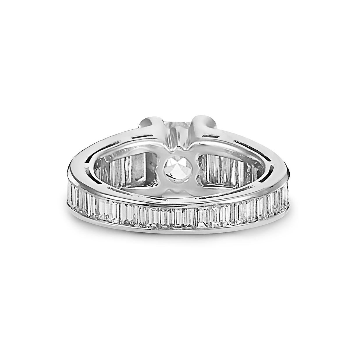 asscher vs square emerald cut