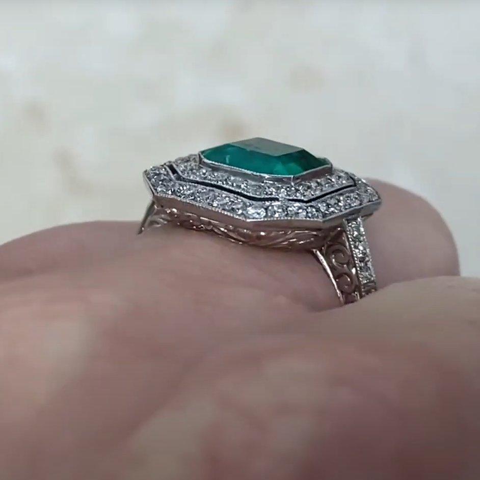 Kolumbianischer Smaragd im Asscher-Schliff (ca. 1,50 Karat) Verlobungsring, Platin Damen im Angebot
