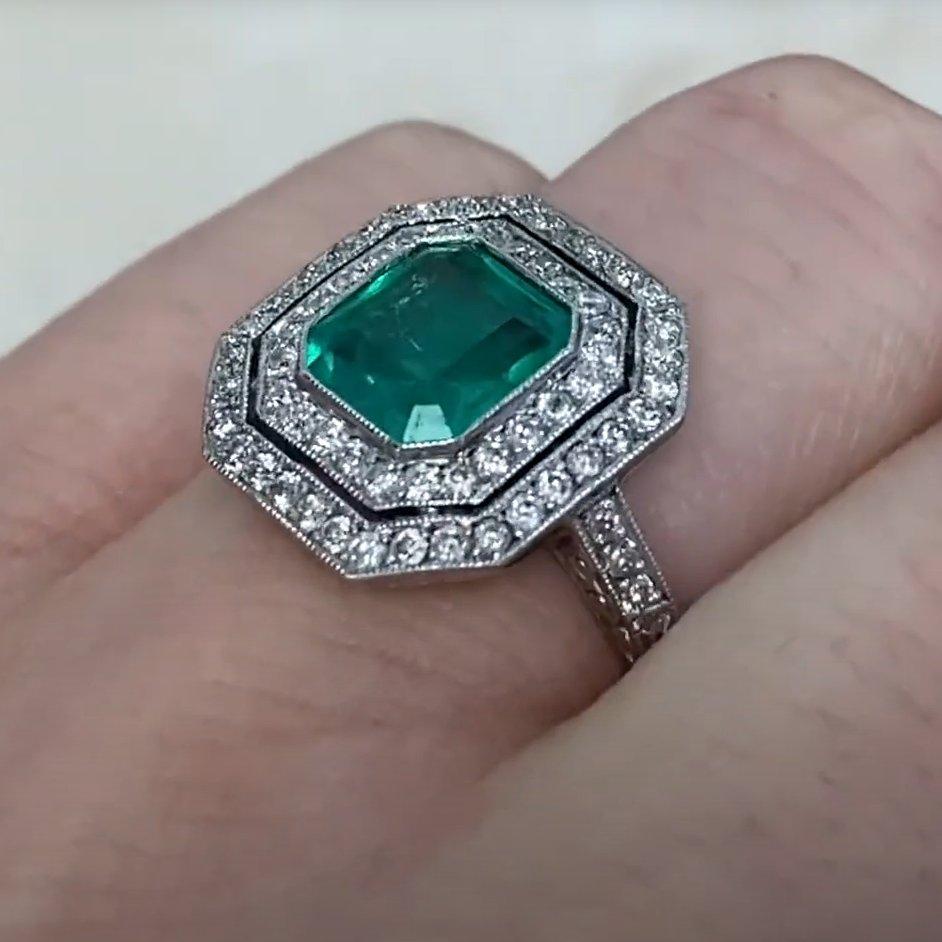 Kolumbianischer Smaragd im Asscher-Schliff (ca. 1,50 Karat) Verlobungsring, Platin im Angebot 1