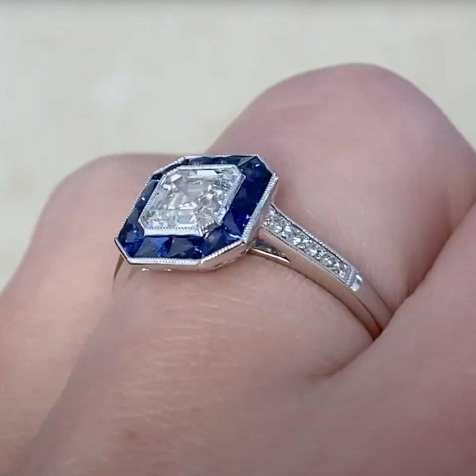 Asscher Cut Diamond Halo (GIA Approx 1.00-Carat) Diamond Ring, Platinum In Excellent Condition For Sale In New York, NY