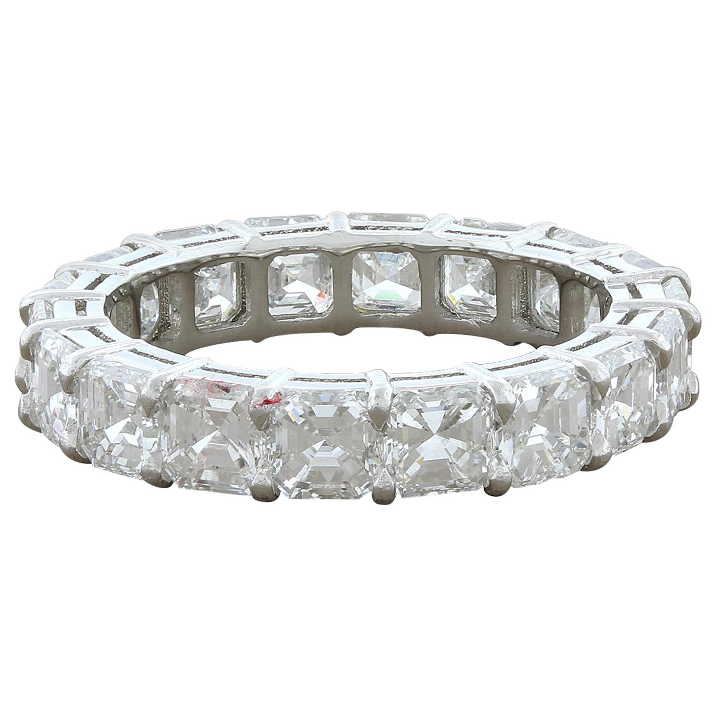 Anneau d'éternité en platine et diamants taille Asscher