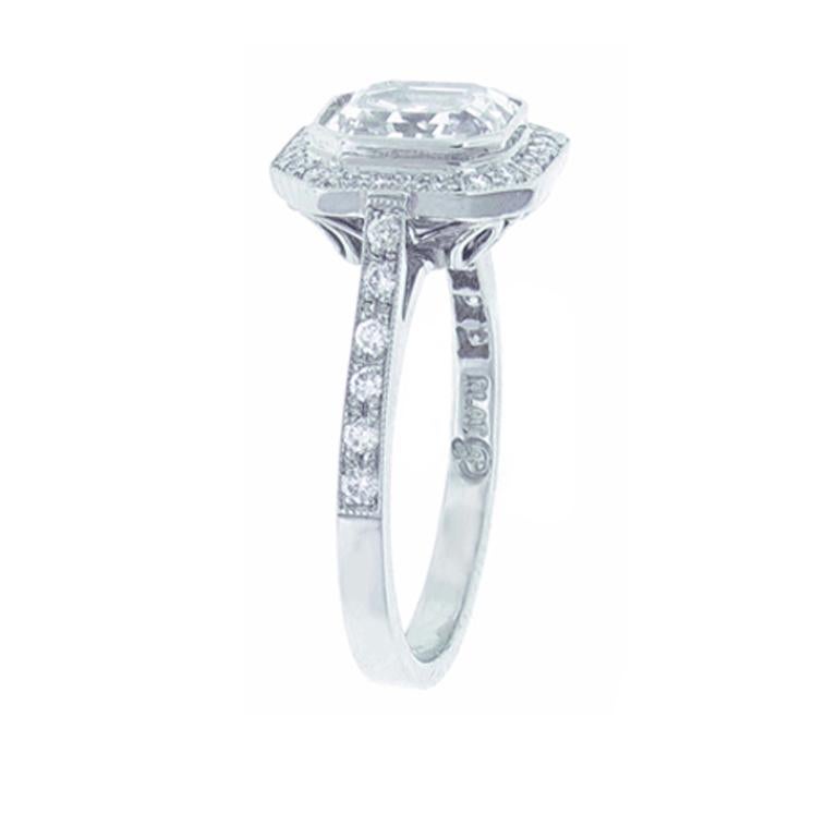 Women's Asscher Cut Diamond Ring. For Sale