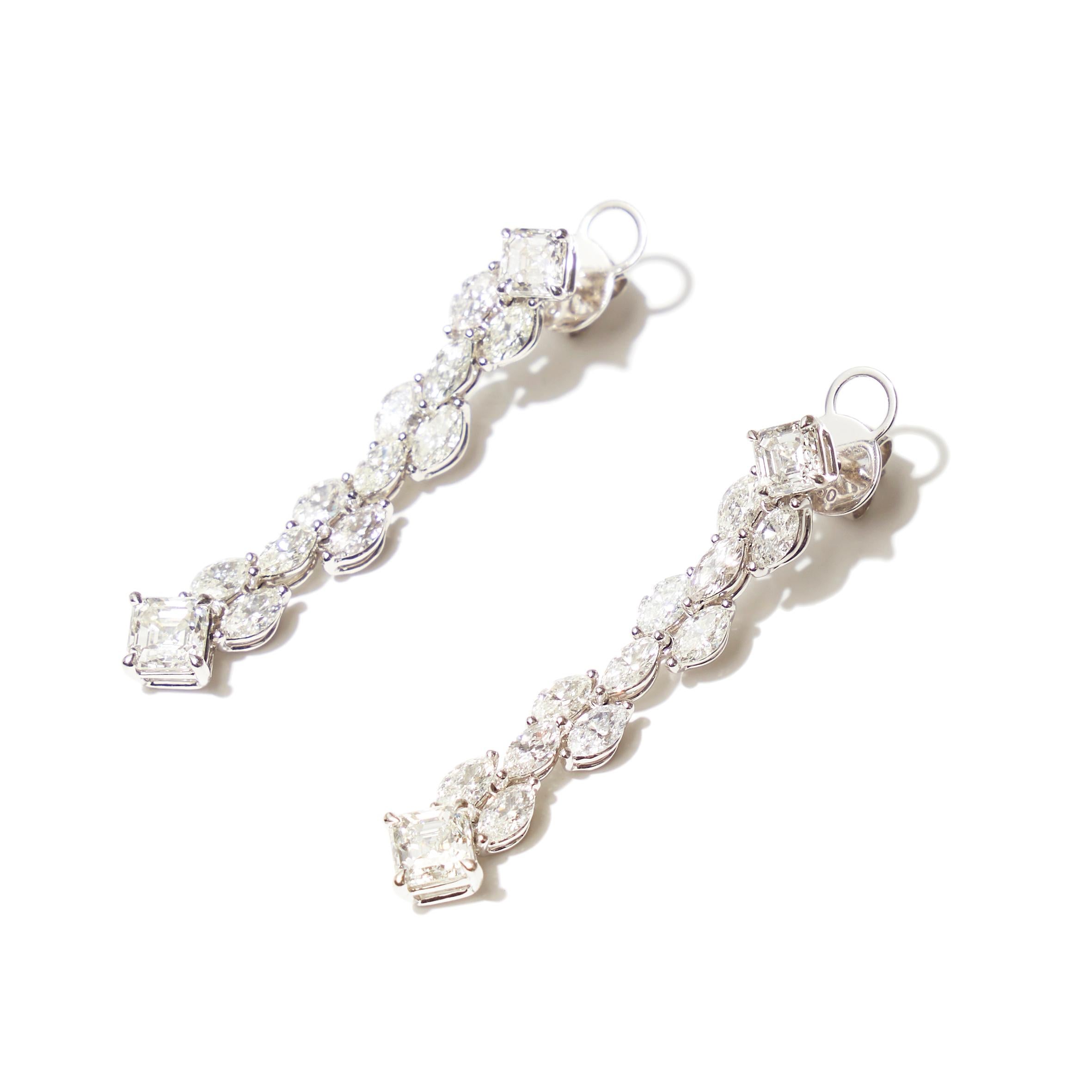 Asscher cut diamond waterfall earrings.
Magnificent waterfall of 4 big Asscher Cut Diamonds and 22 marquise-cut diamonds (total of 6.6 crt) white gold drop earrings