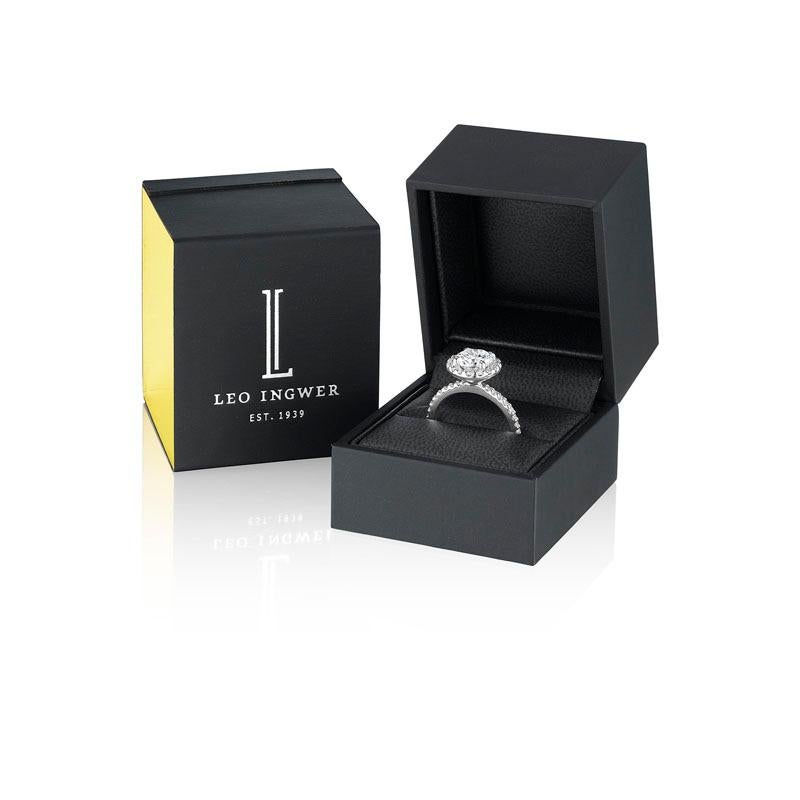 Asscher Cut Conflict Free Diamond Wedding Ring with 1.81 Carat  in 18 Karat 2