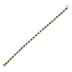 Asscher Cut Diamonds and Emerald Bracelet