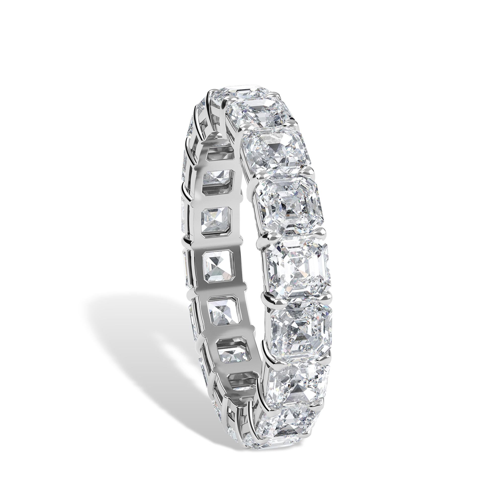 Asscher Diamant-Eternity-Ring 5,50 Gesamtkarat im Zustand „Neu“ im Angebot in Cedarhurst, NY