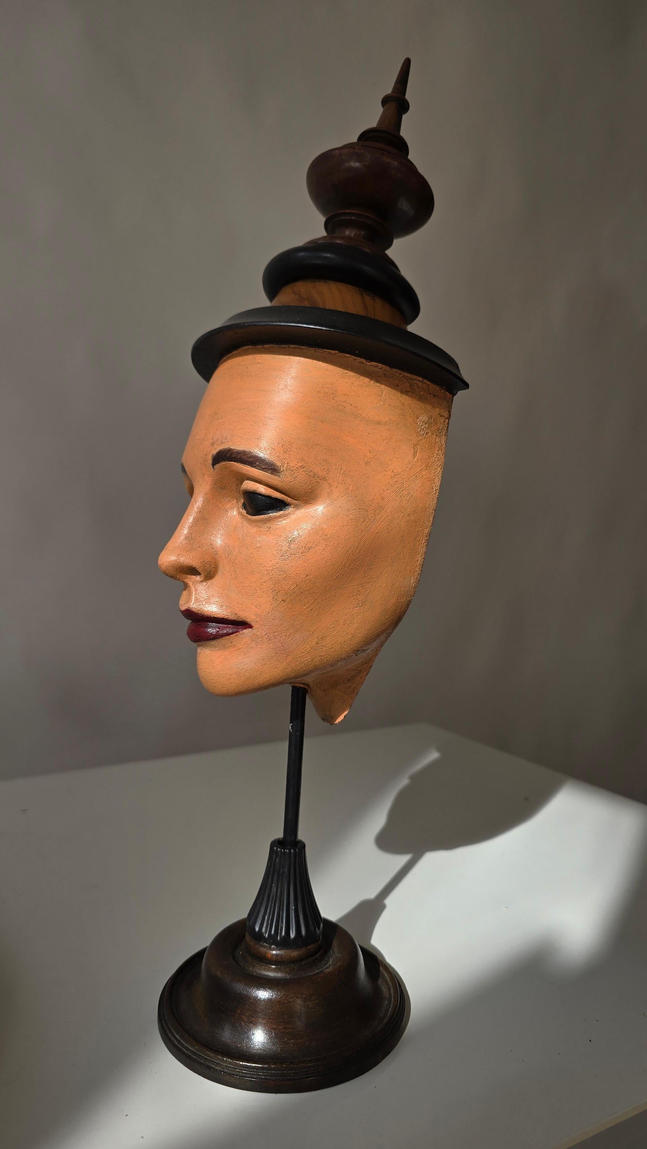 Assemblage Masque Sculpture en bois et métal, Contemporain en vente 5