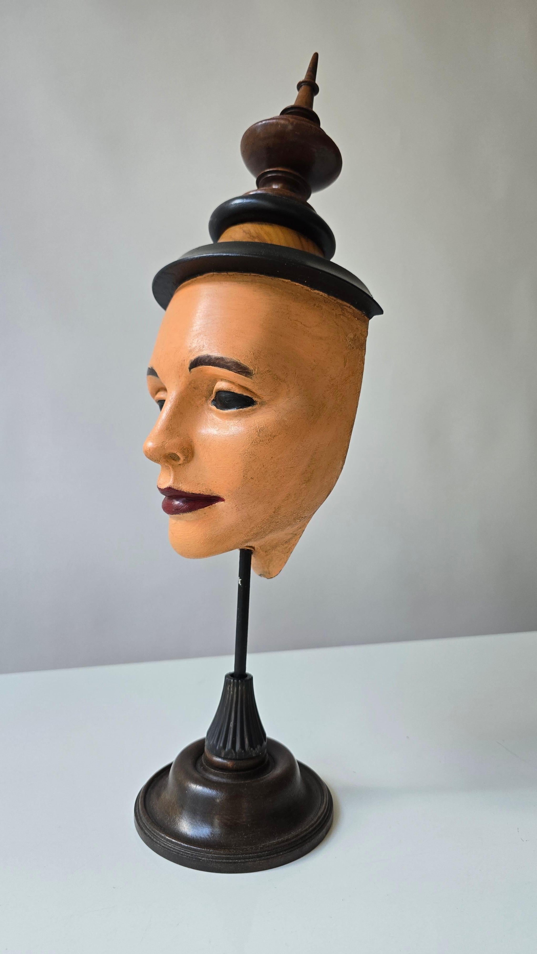 XXIe siècle et contemporain Assemblage Masque Sculpture en bois et métal, Contemporain en vente