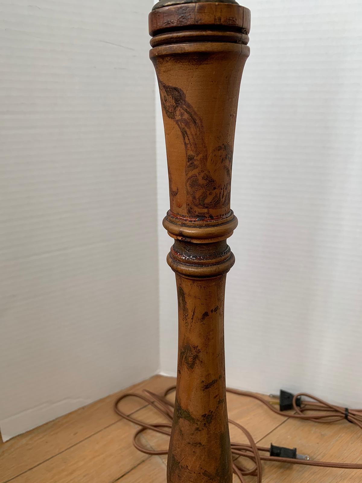 Assembled Pair of 19th-20th Century Turned Wooden Lamps For Sale 4