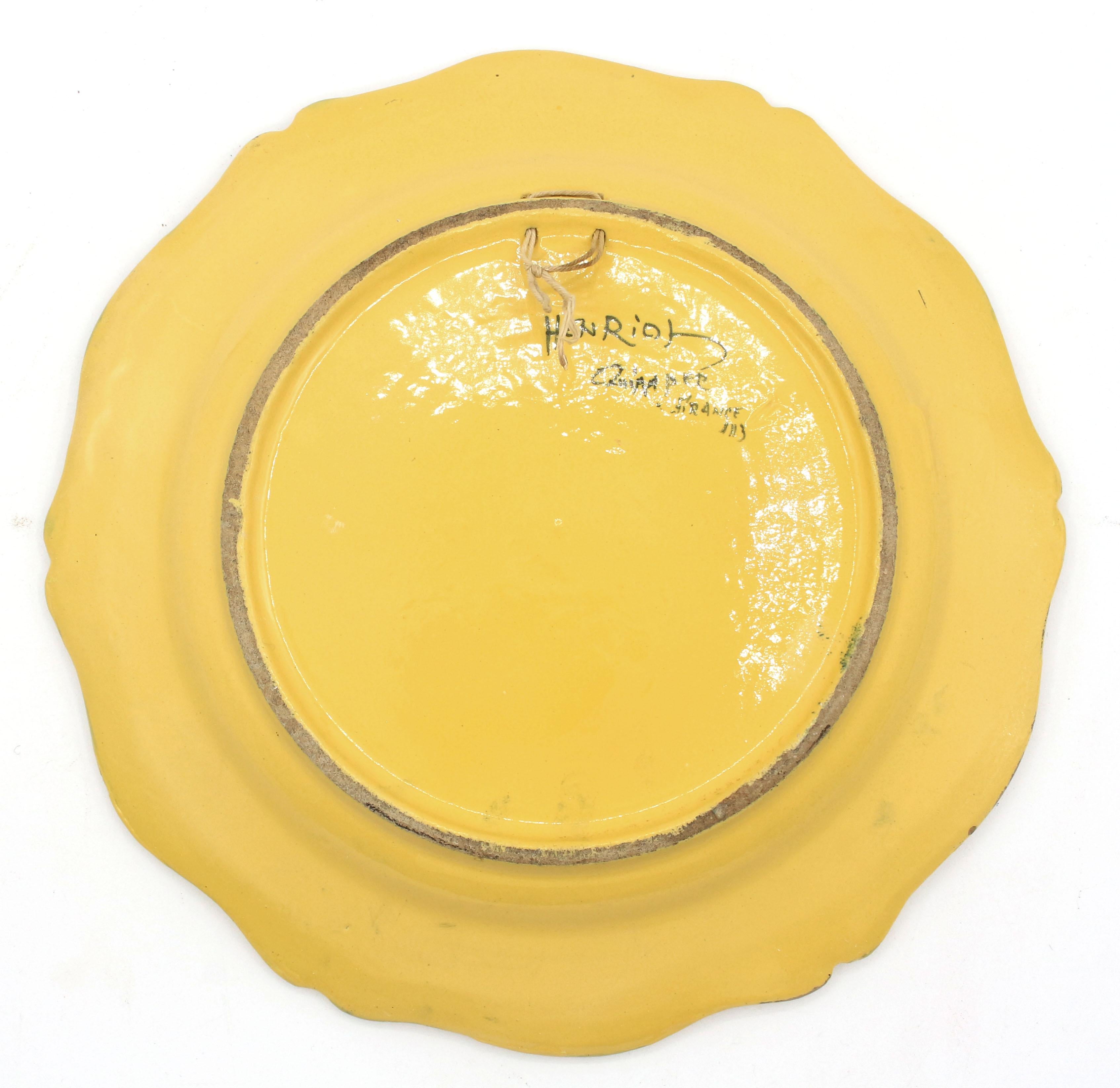 Assembled Pair of Large Yellow Ground Quimper Plates, Mid-20th Century For Sale 2