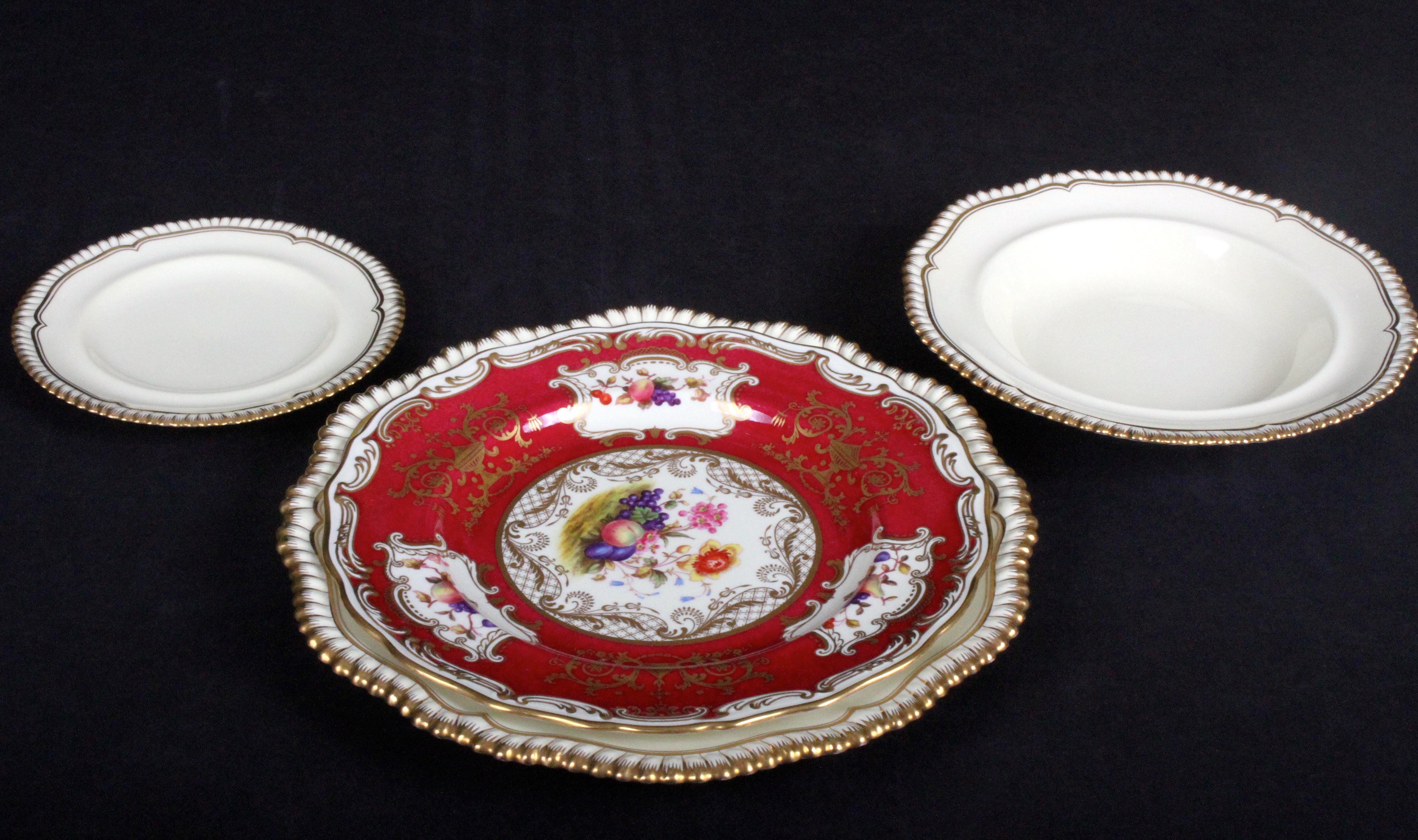 Assembled Service of Spode-Copeland for Tiffany Plates, signed A.Ball In Good Condition For Sale In New York, NY