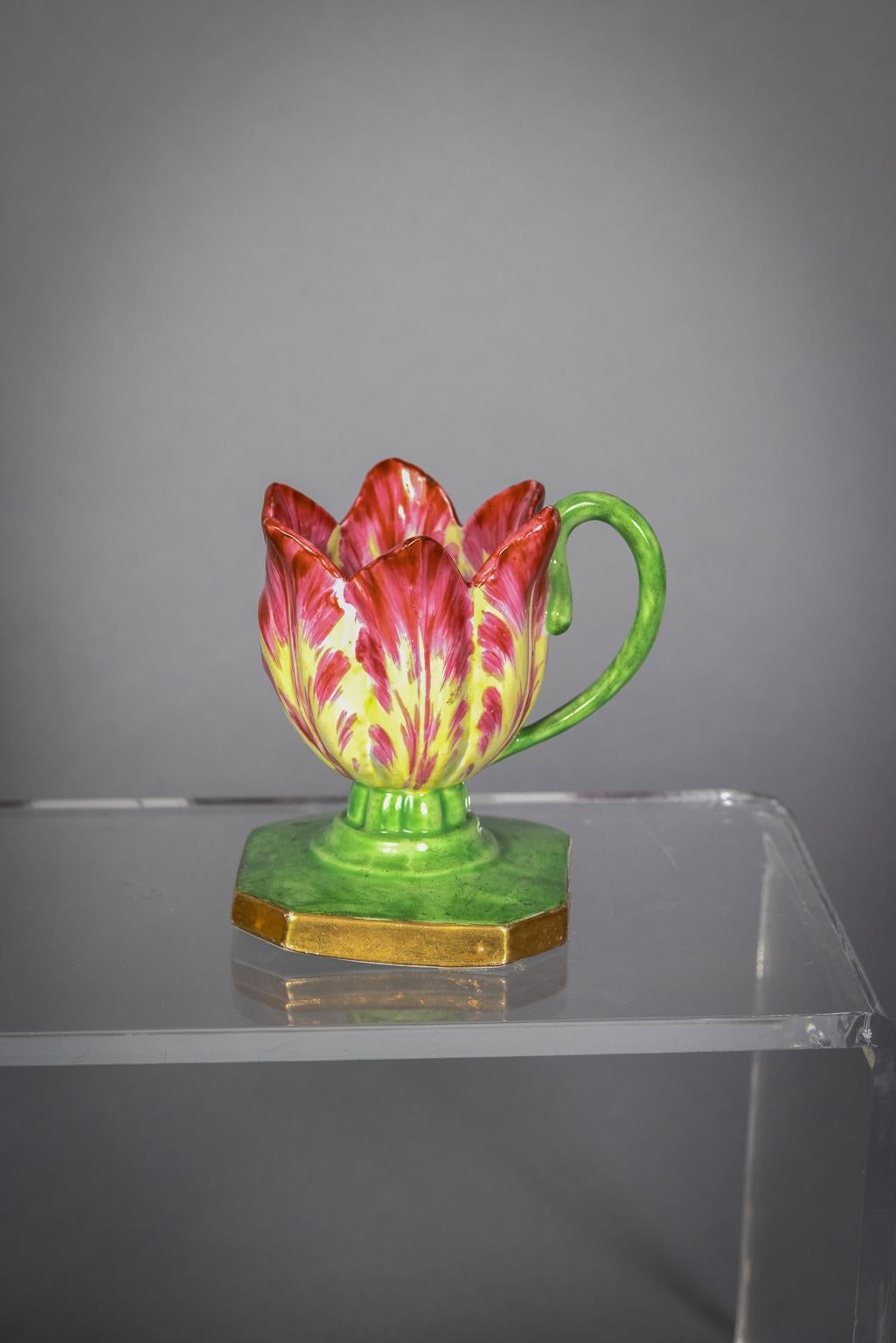 Set di sei tazze Syllabub in porcellana inglese a forma di tulipano, Spode In condizioni buone in vendita a New York, NY