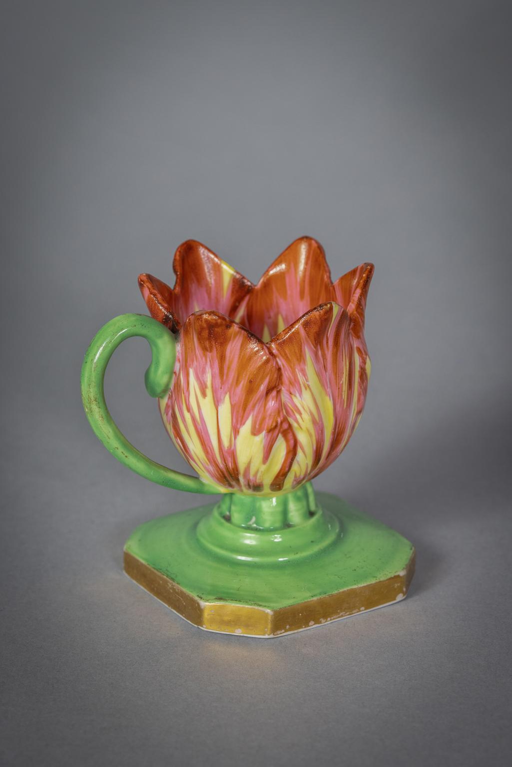 Inizio XIX secolo Set di sei tazze Syllabub in porcellana inglese a forma di tulipano, Spode in vendita