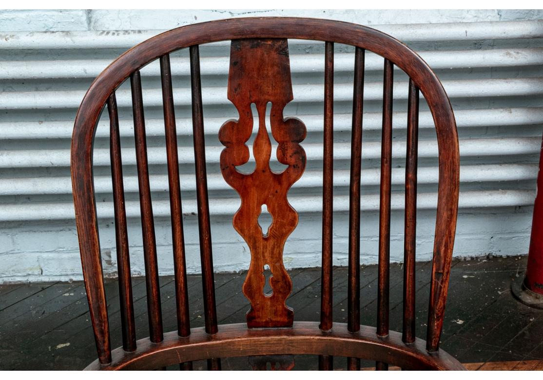 Assembled Set Of Six Oak Windsor Chairs  For Sale 3