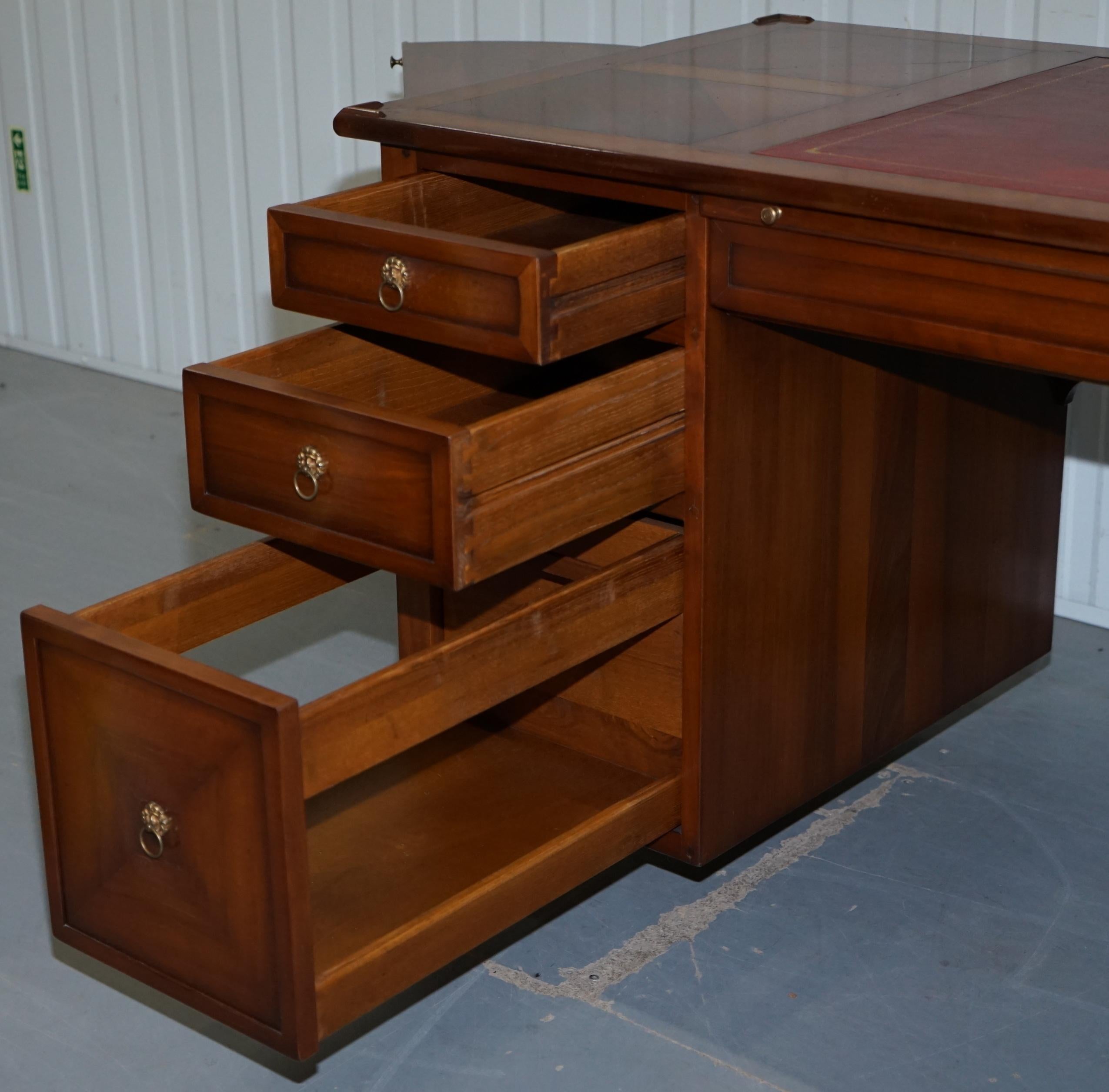 ASSI D'ASOLO ITALY CHERRY WOOD LEATHER DESK DESIGNED To HOUSE COMPUTER 10