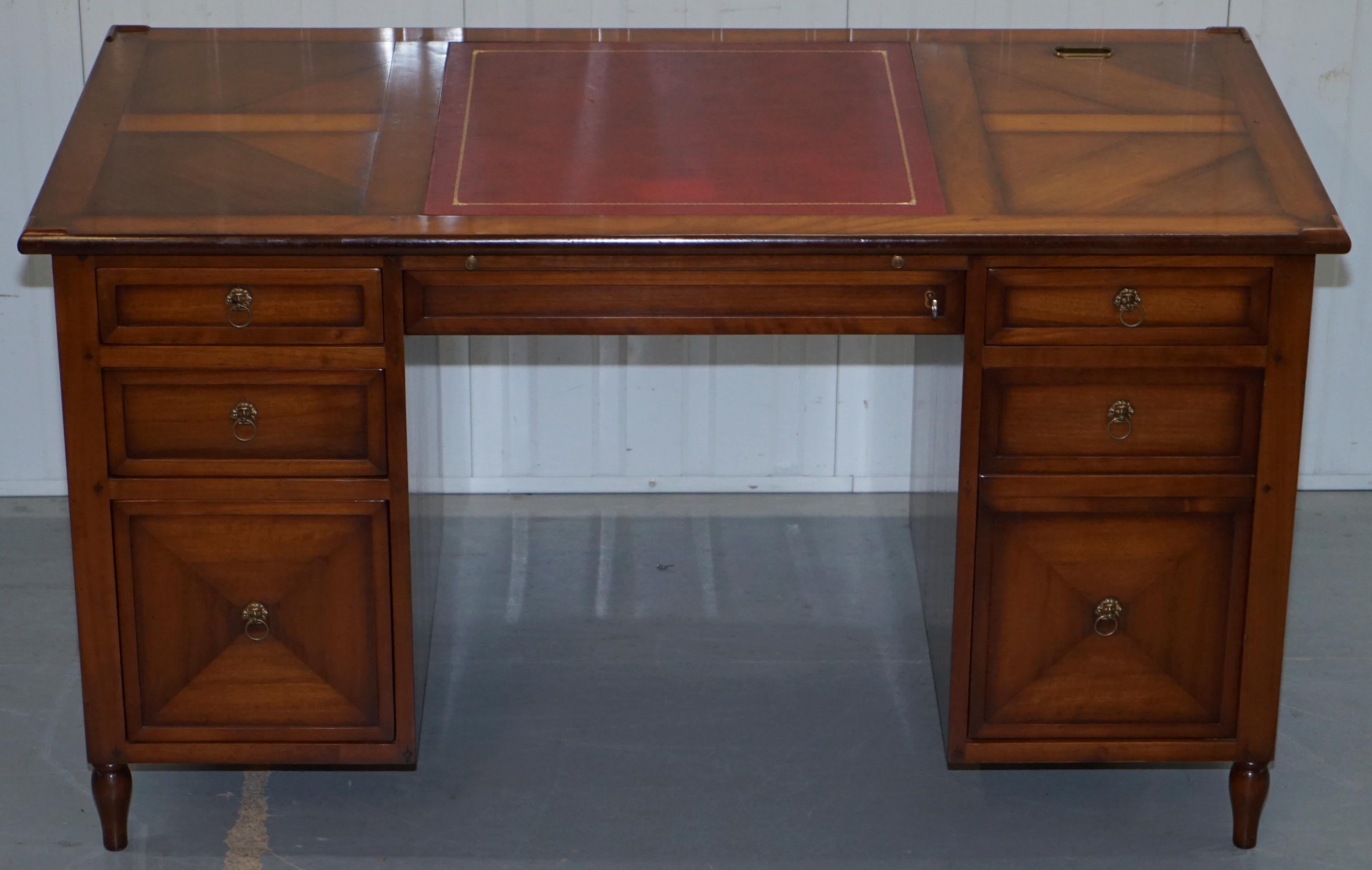 Moderno ASSI D'ASOLO ITALIA scrivania in pelle di legno di ciliegio progettata per ospitare il computer
