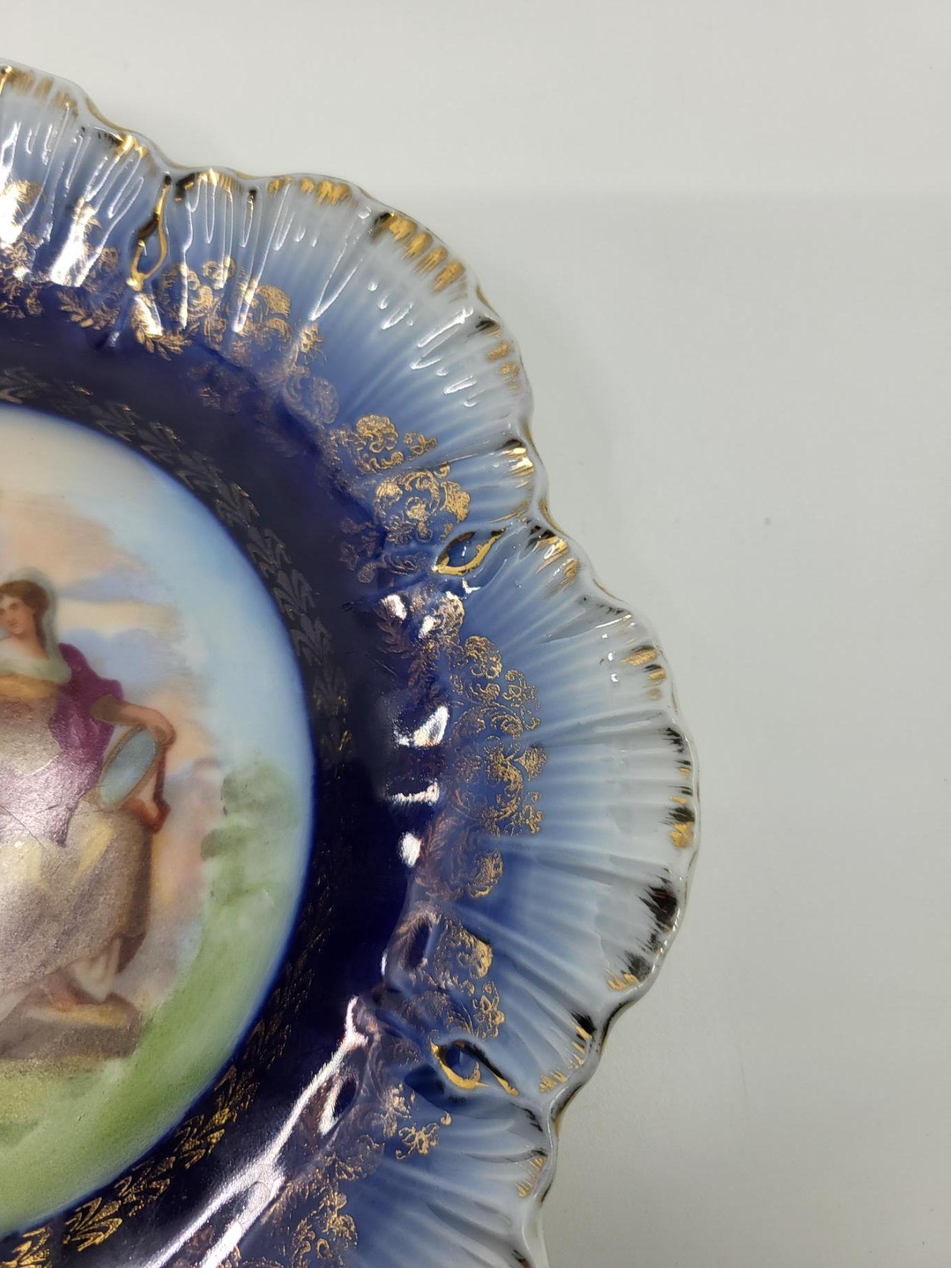 Assiette décorative Victoria Austria en porcelaine Bleu Cobalt fin 19ième siècle en vente 3