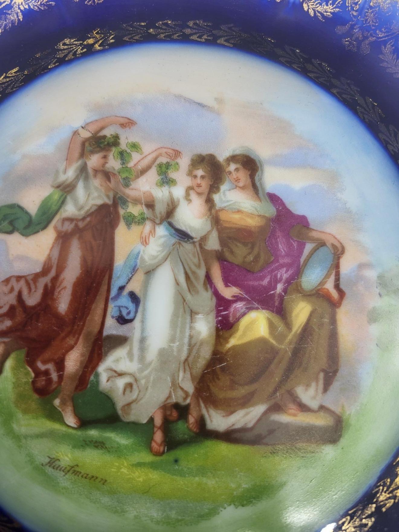 Assiette décorative Victoria Austria en porcelaine Bleu Cobalt fin 19ième siècle Bon état - En vente à London, England