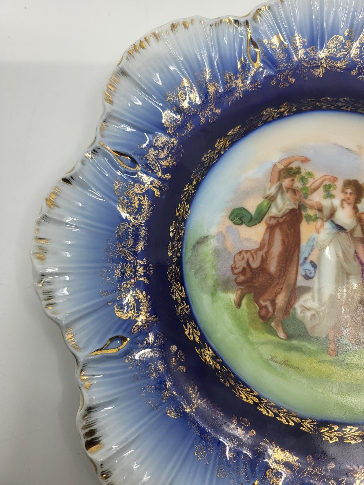 Porcelaine Assiette décorative Victoria Austria en porcelaine Bleu Cobalt fin 19ième siècle en vente