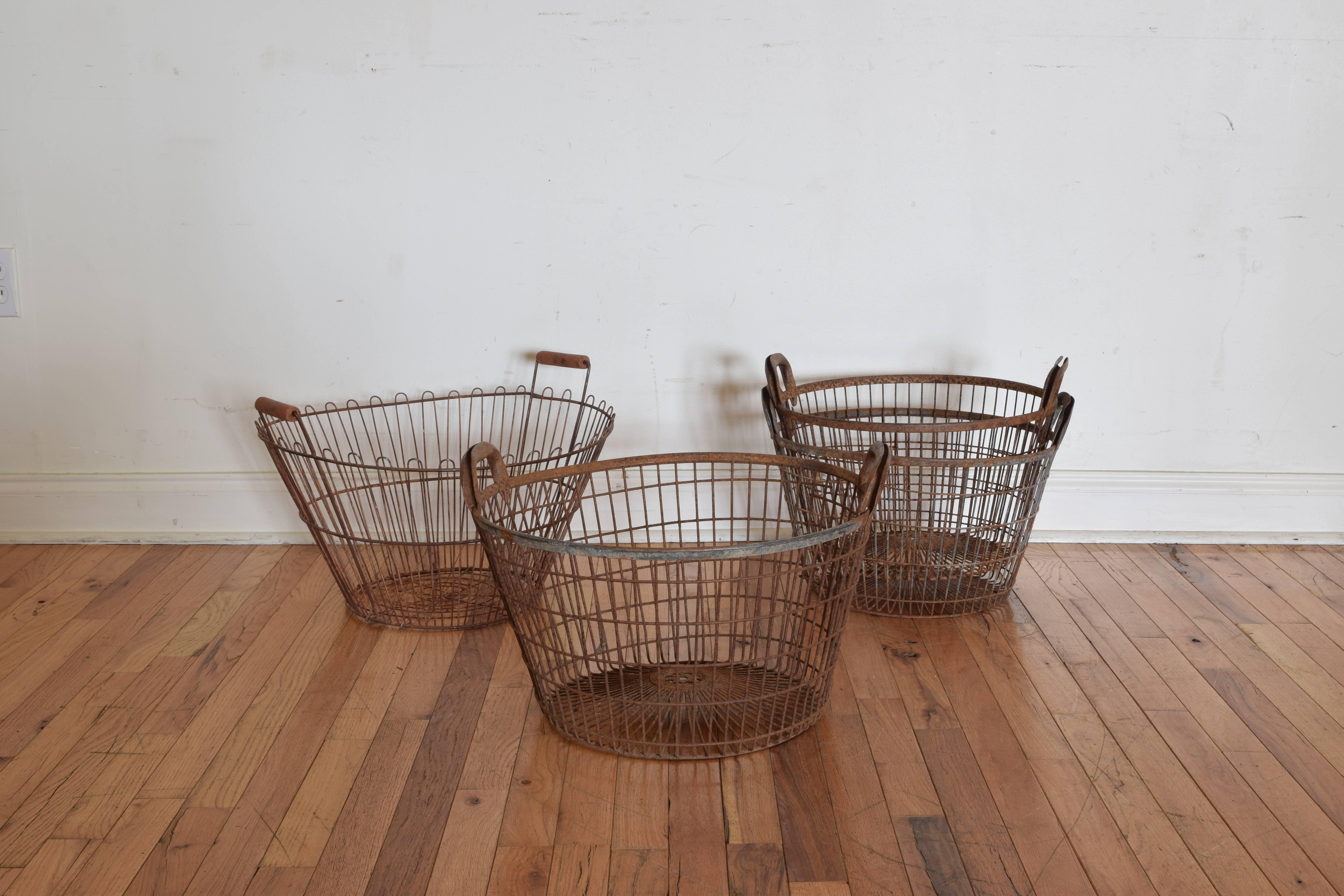 Associated Group of Four French Wire Baskets, 20th Century In Excellent Condition In Atlanta, GA