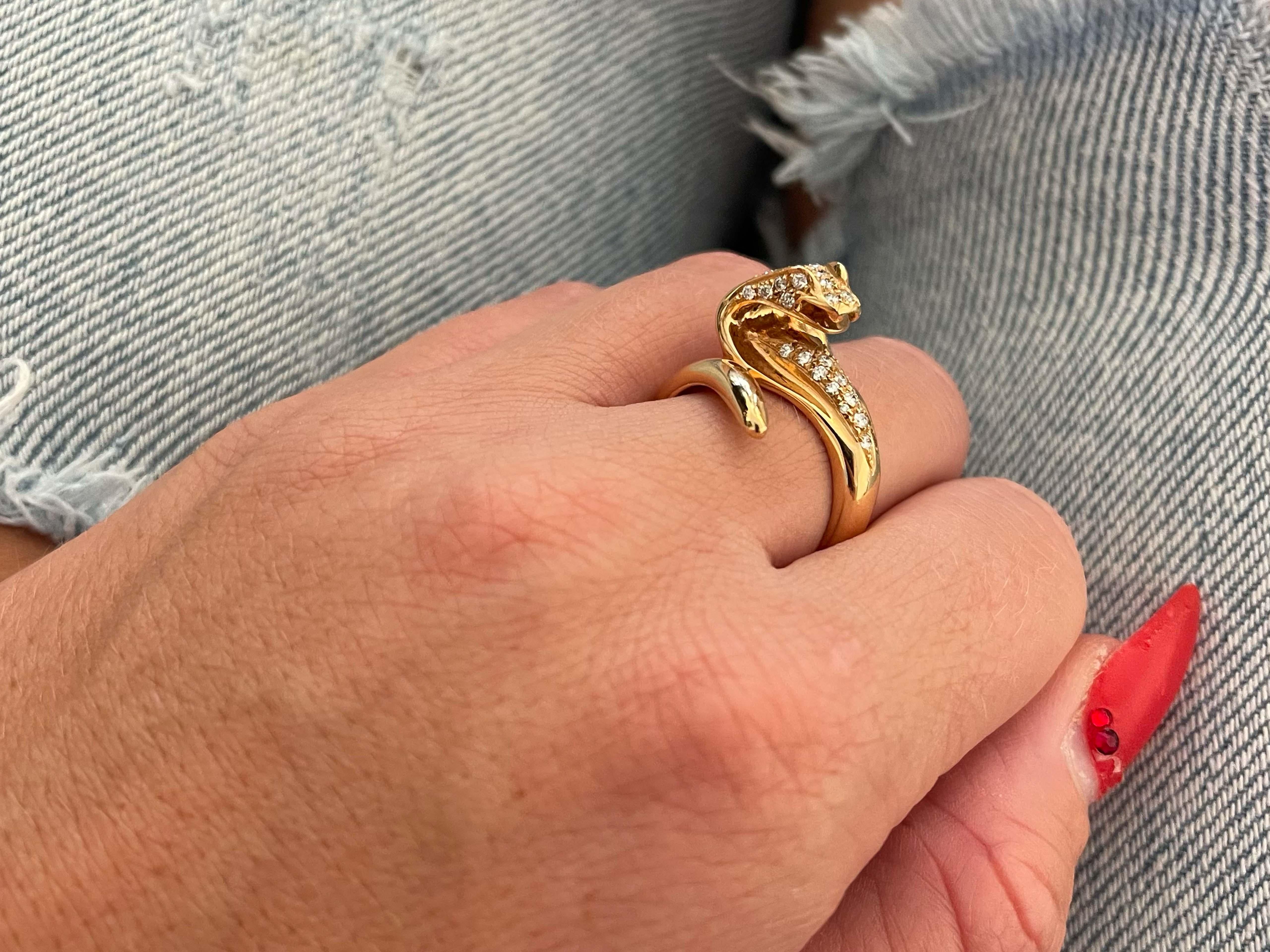 Brilliant Cut Assor Gioielli Diamond Cobra Ring in 18k Rose Gold For Sale