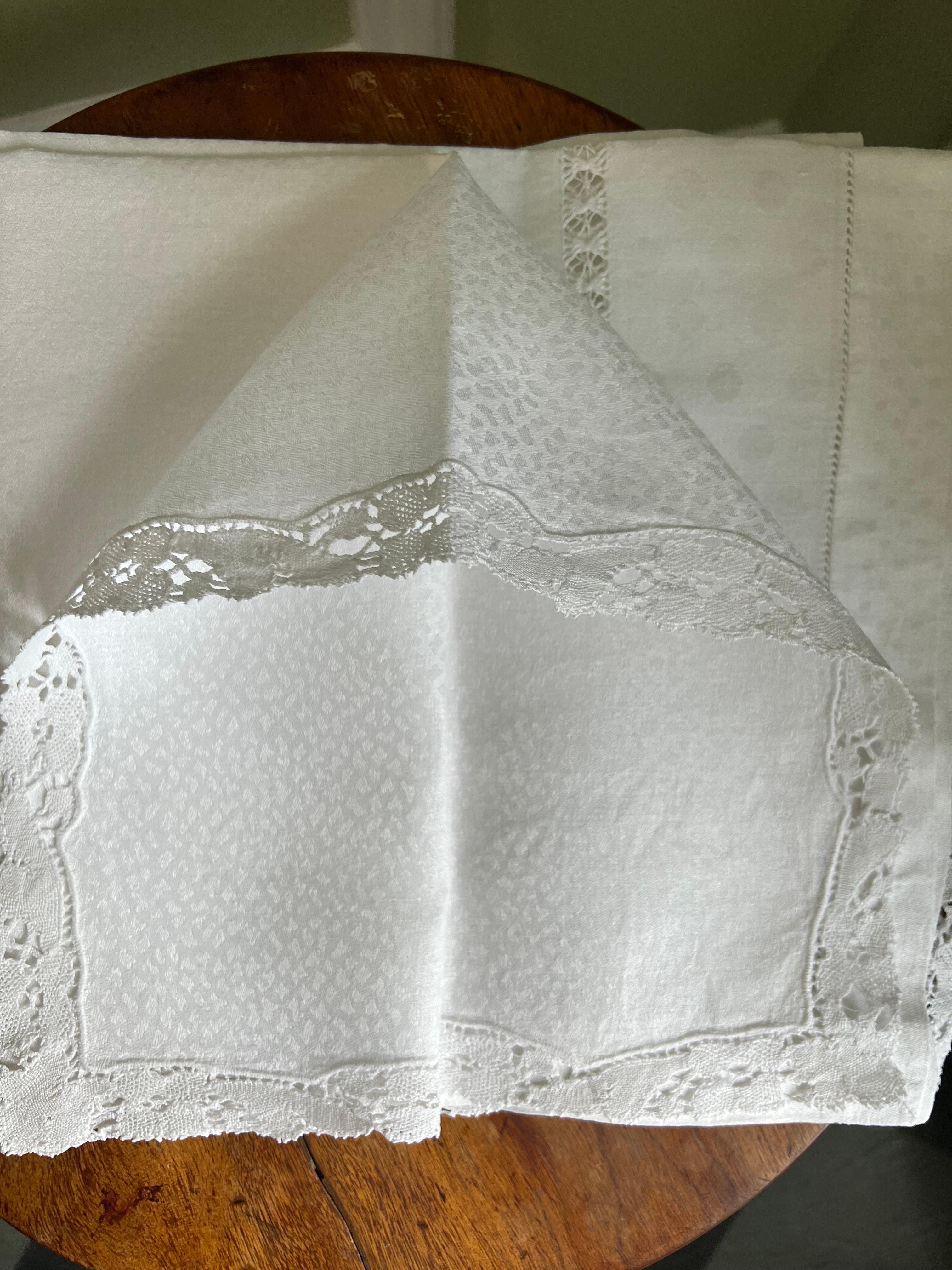 Assorted White Table Napkins For Sale at 1stDibs