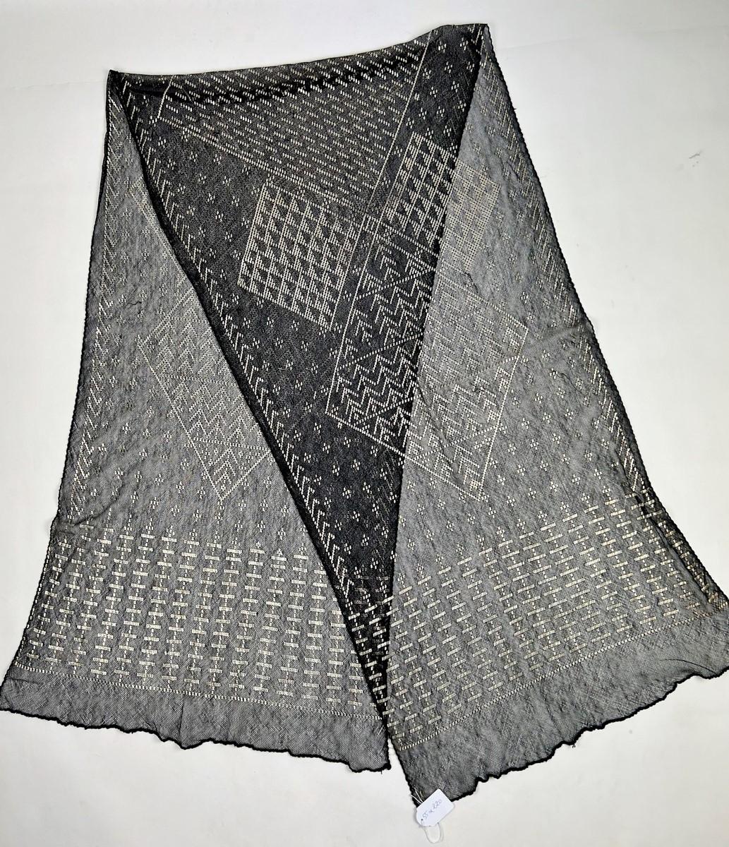 Stola Assuit in voile di cotone e lame in metallo argentato - Egitto Circa 1930 in vendita 5